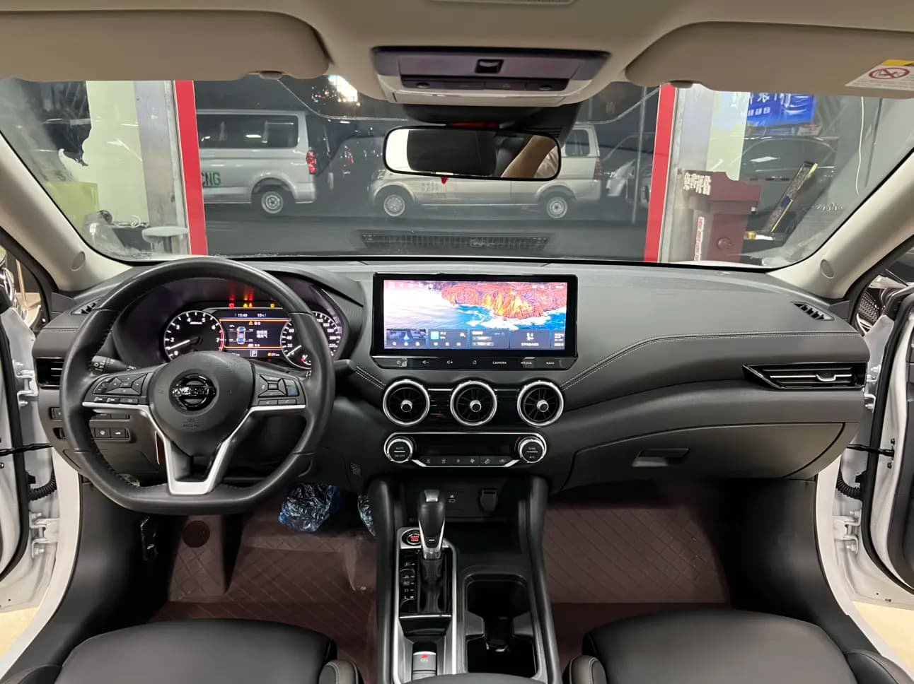 Nissan Sylphy 2025 г. 24113 км. — фото 7