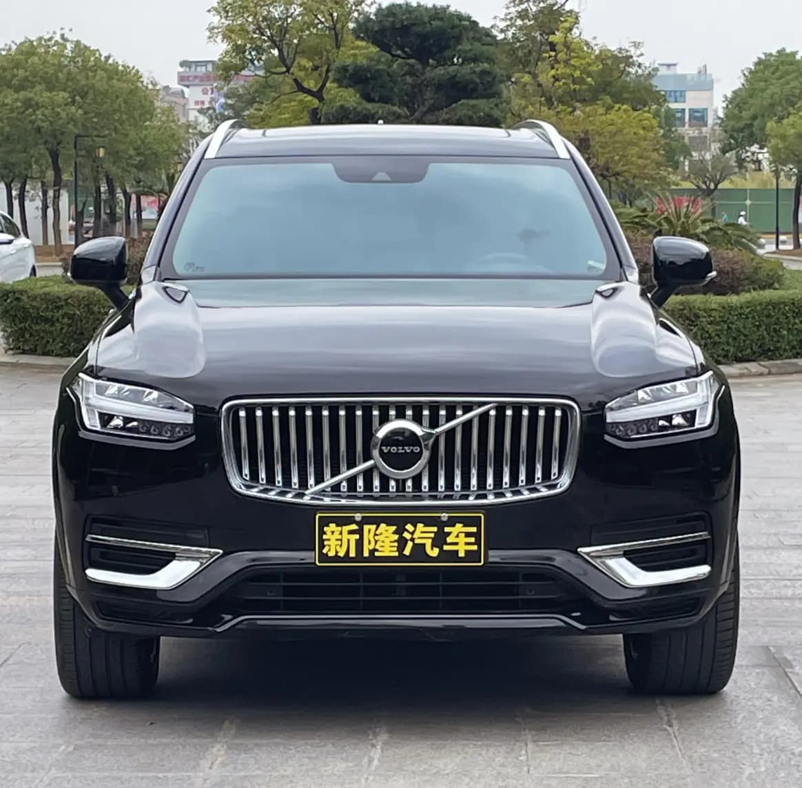 Volvo XC90 2022 г. 79065 км. — фото 2