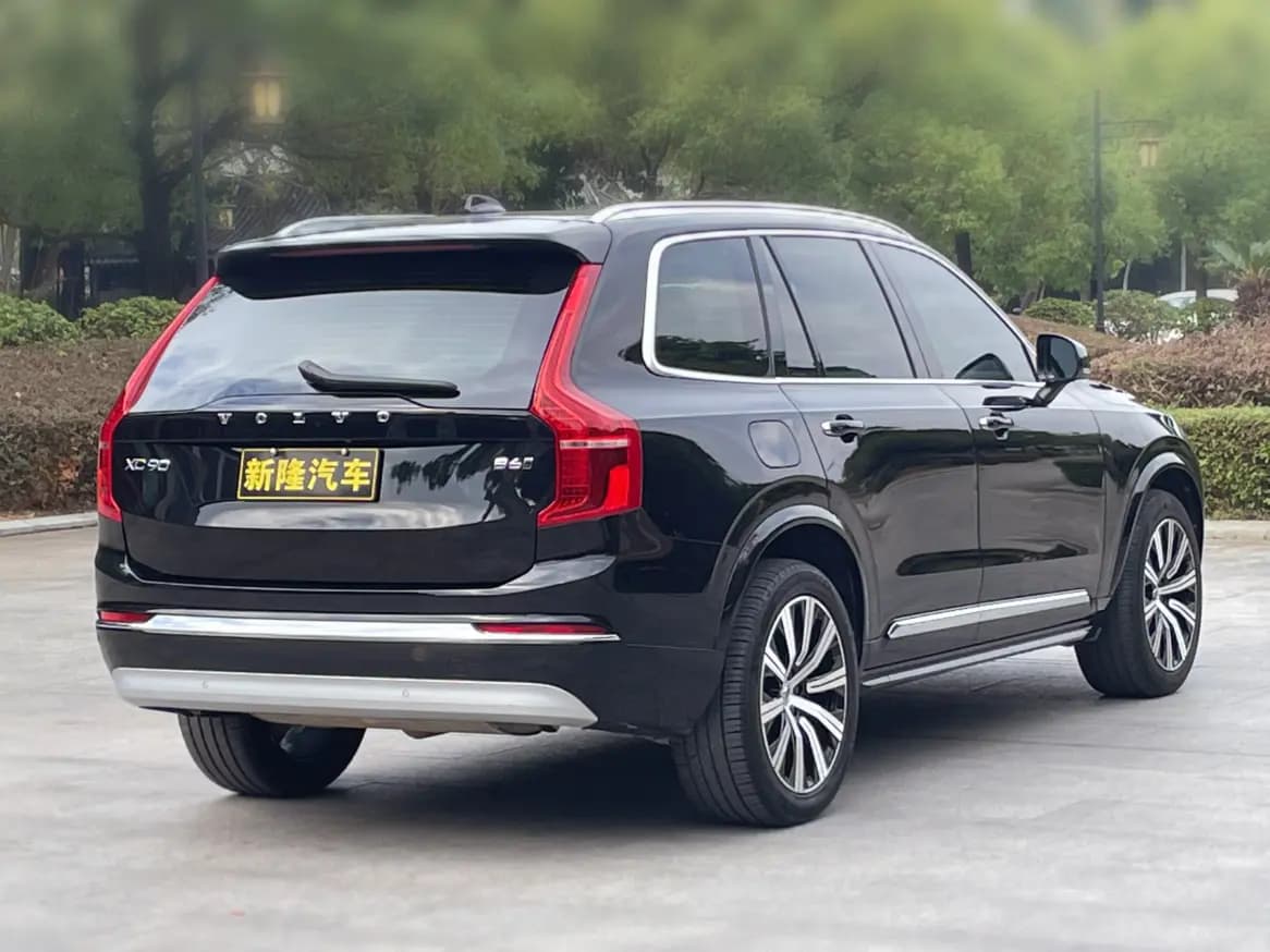 Volvo XC90 2022 г. 79065 км. — фото 15