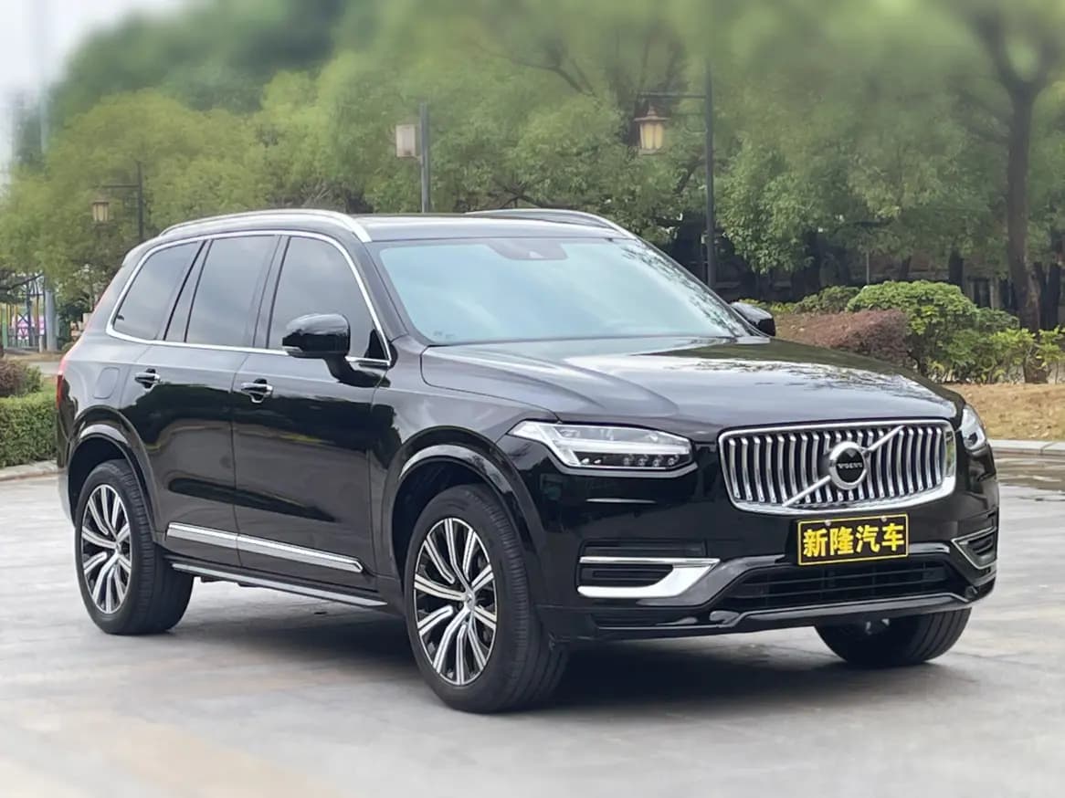 Volvo XC90 2022 г. 79065 км. — фото 3