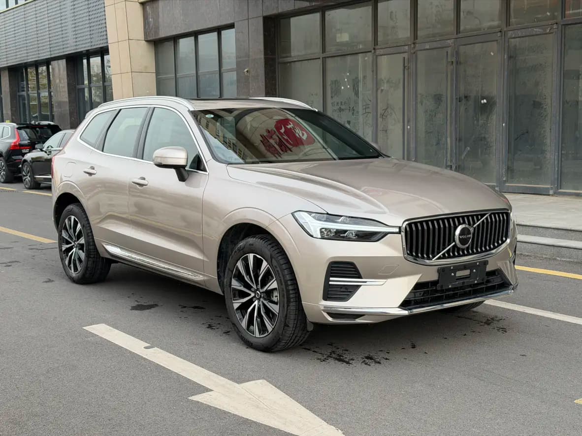 Volvo XC60 2025 г. 7119 км. — фото 3
