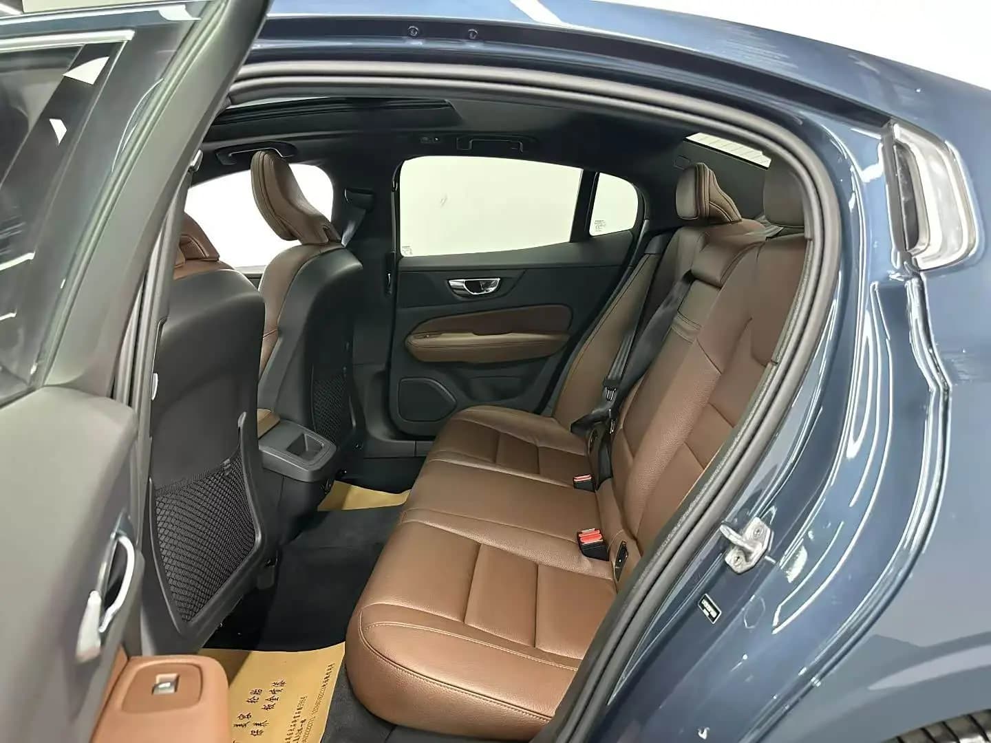 Volvo S60 2021 г. 88009 км. — фото 8