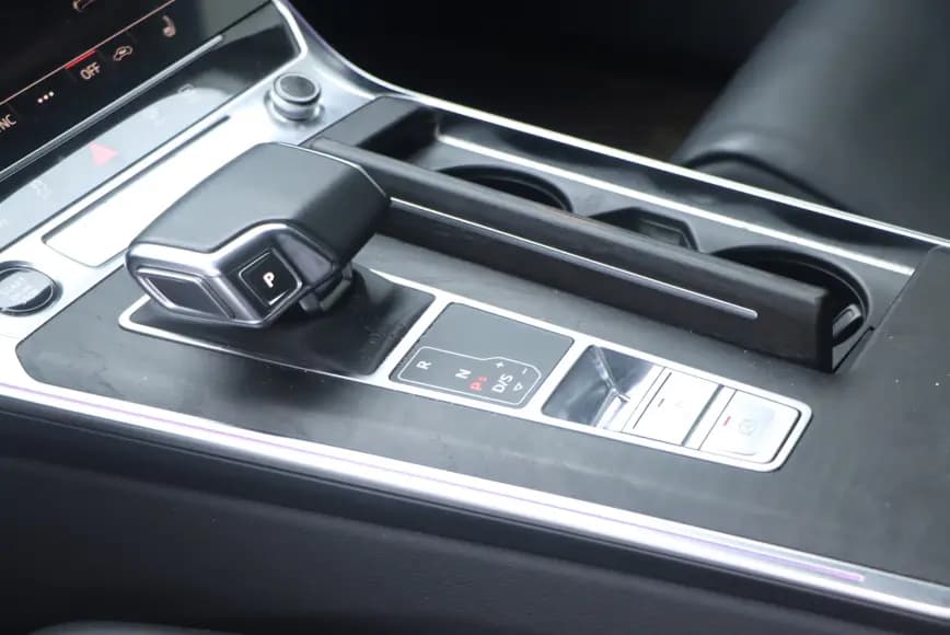 Audi A6L 2023 г. 39146 км. — фото 7
