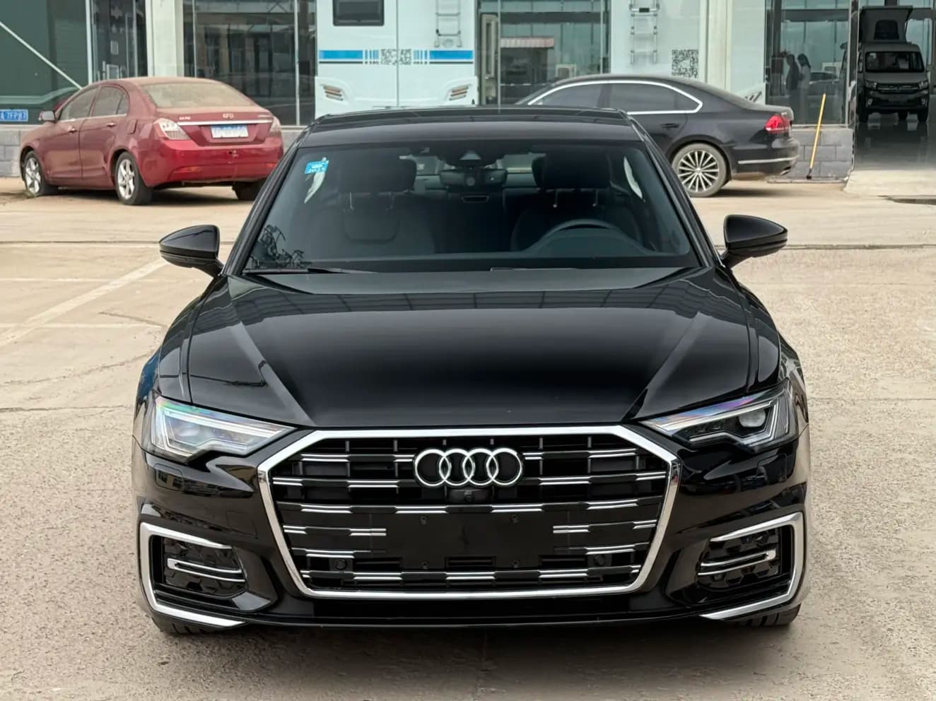 Audi A6L 2023 г. 58147 км. — фото 2