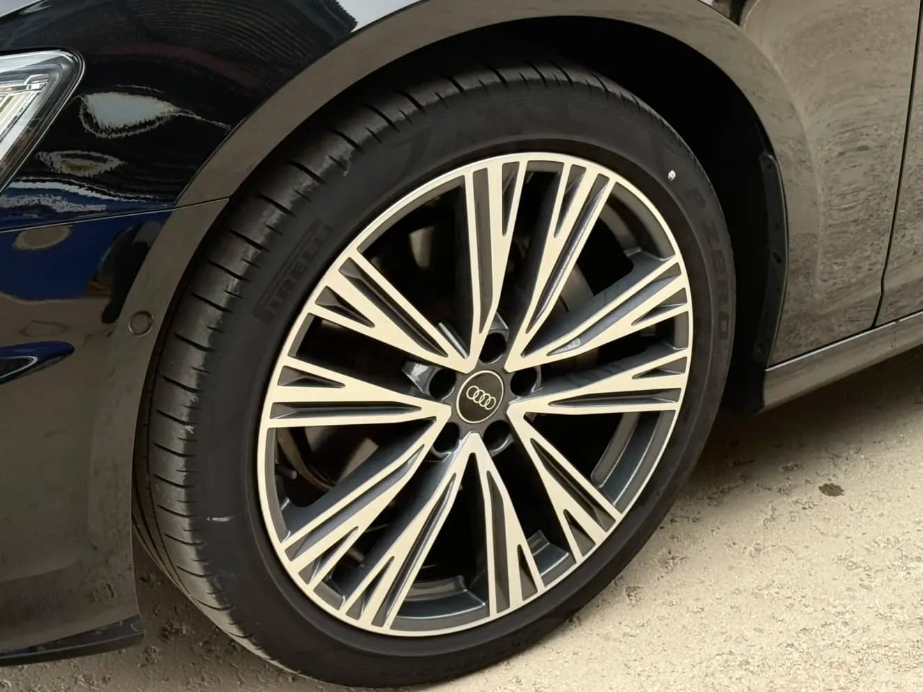 Audi A6L 2023 г. 58147 км. — фото 14