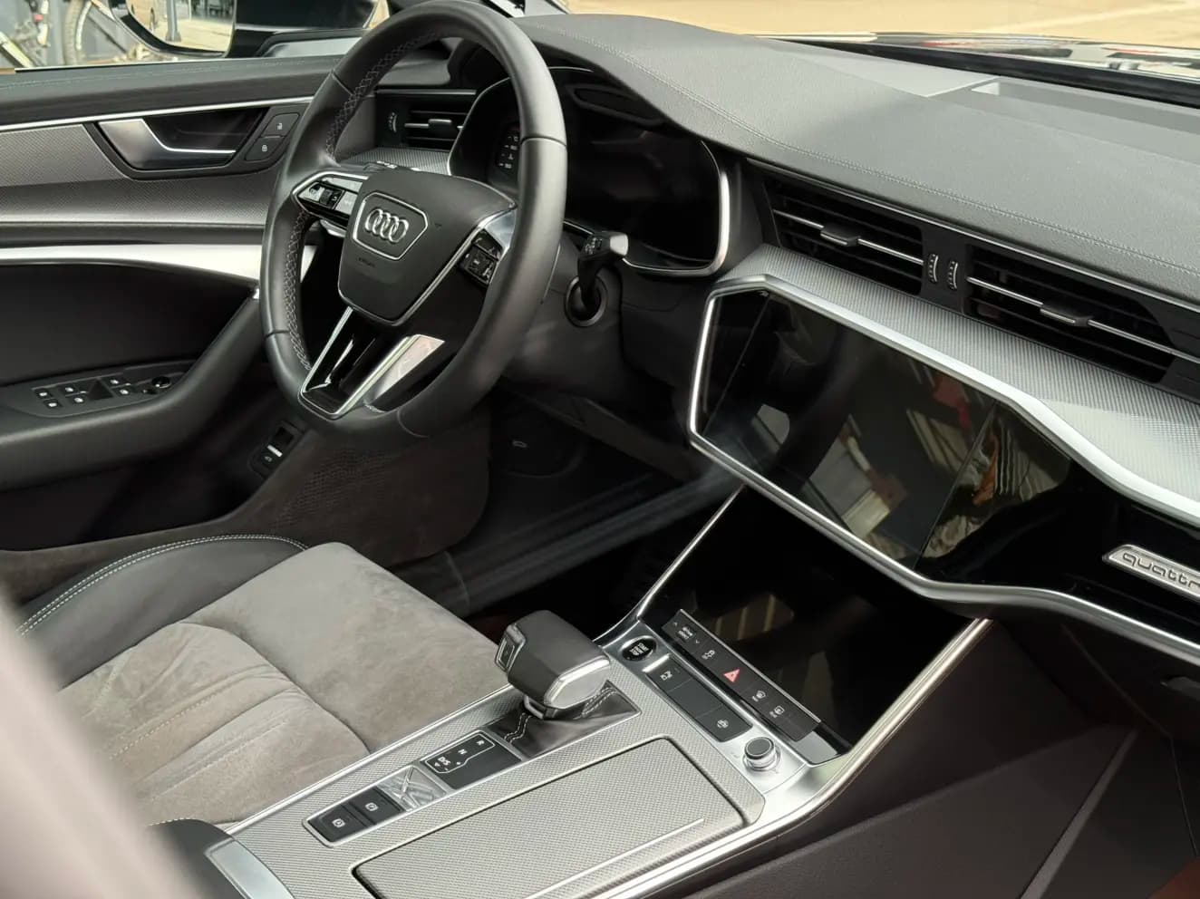 Audi A6L 2023 г. 58147 км. — фото 23