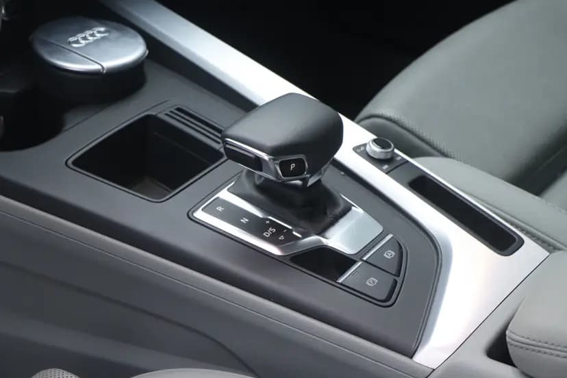 Audi A4L 2021 г. 41003 км. — фото 6