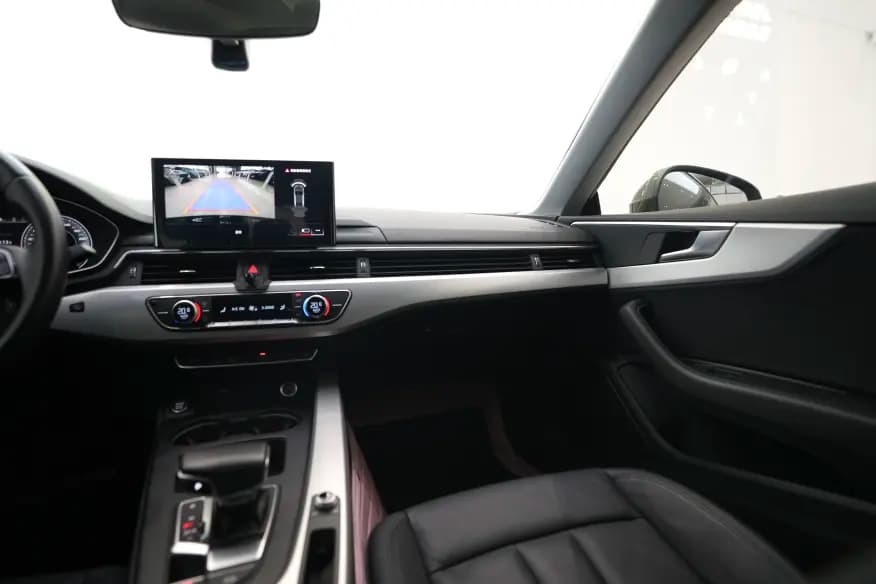 Audi A5 2021 г. 35102 км. — фото 7