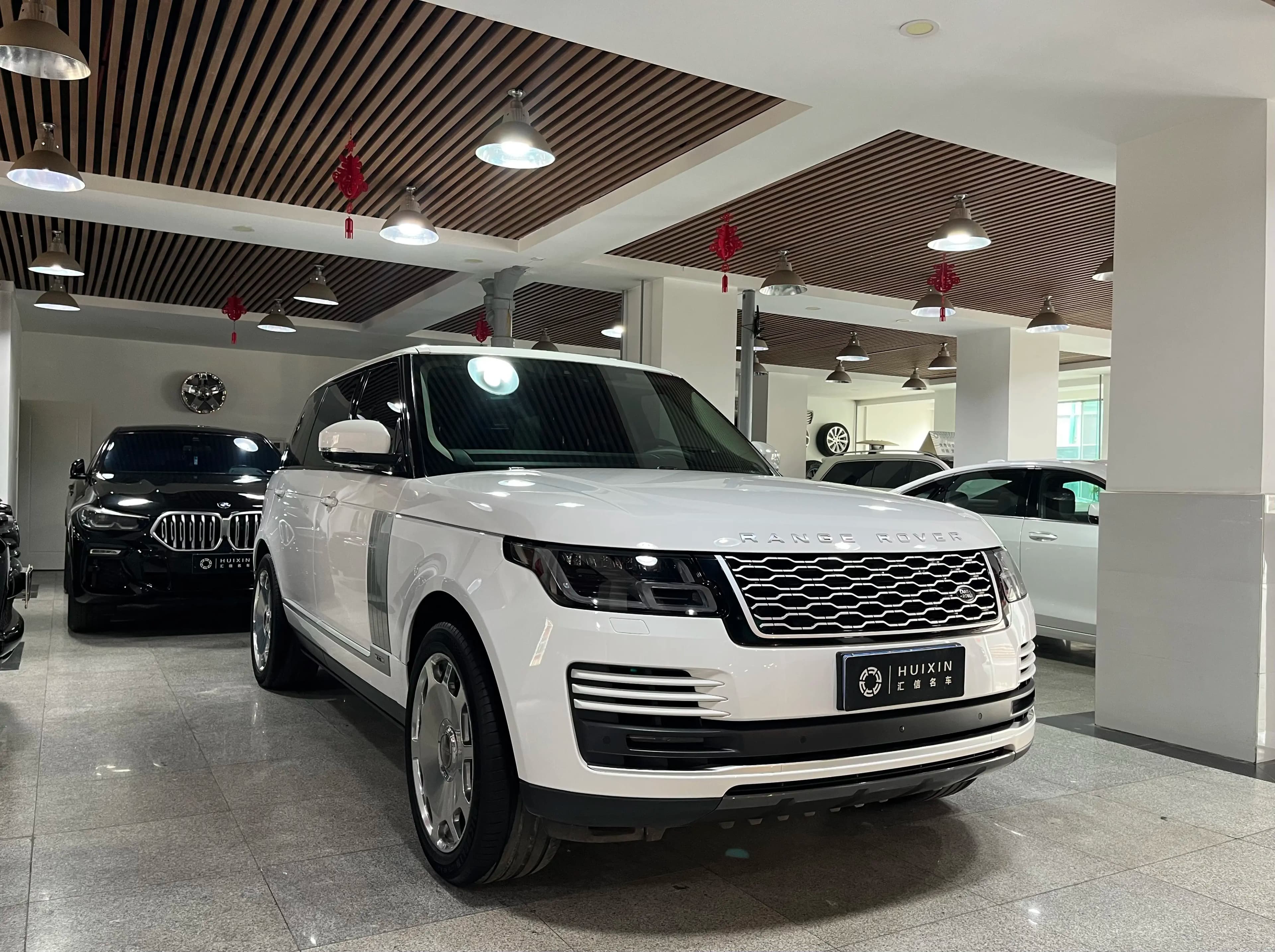 Land Rover Range rover 2021 г. 150128 км. — фото 3