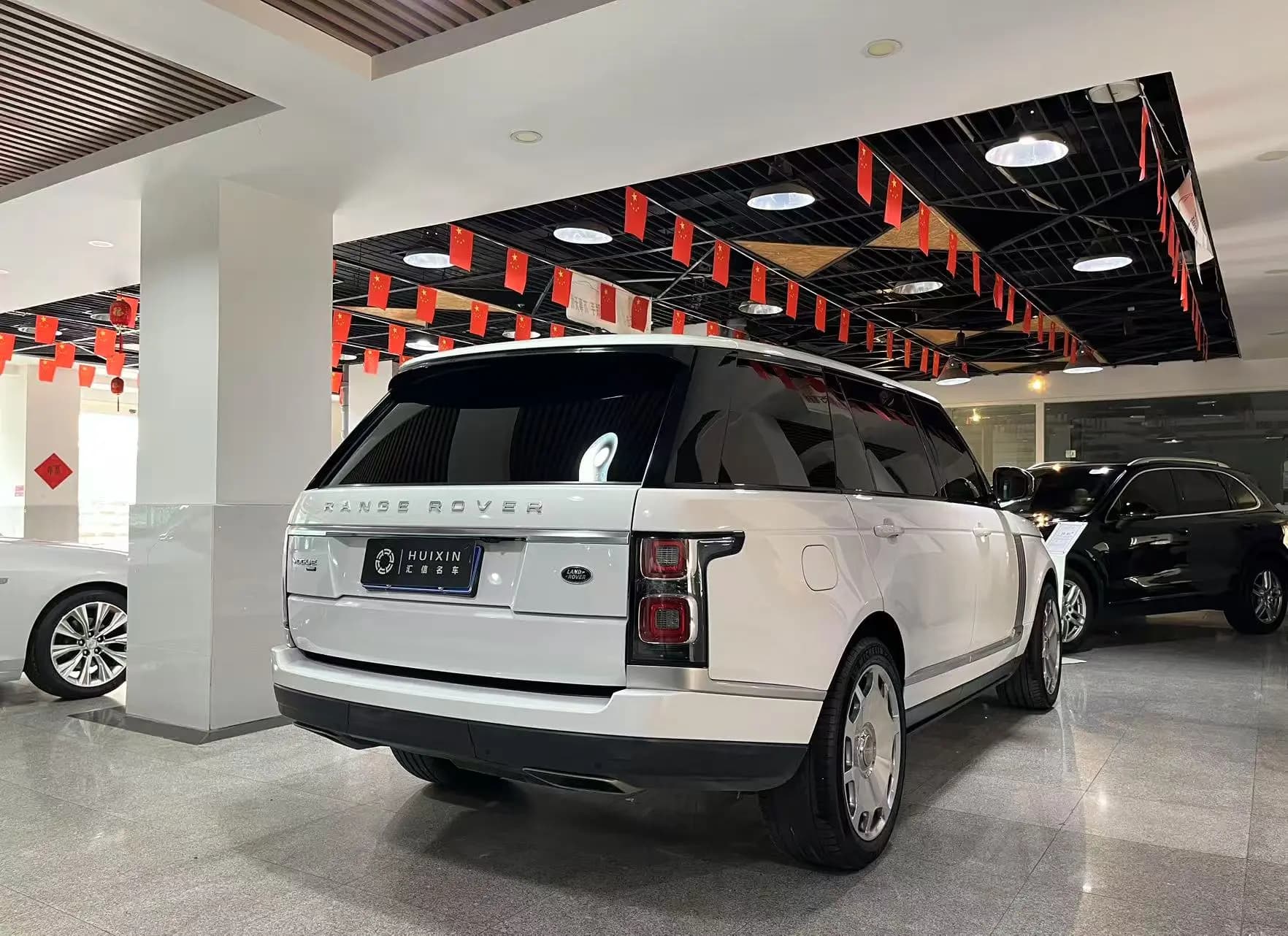 Land Rover Range rover 2021 г. 150128 км. — фото 7
