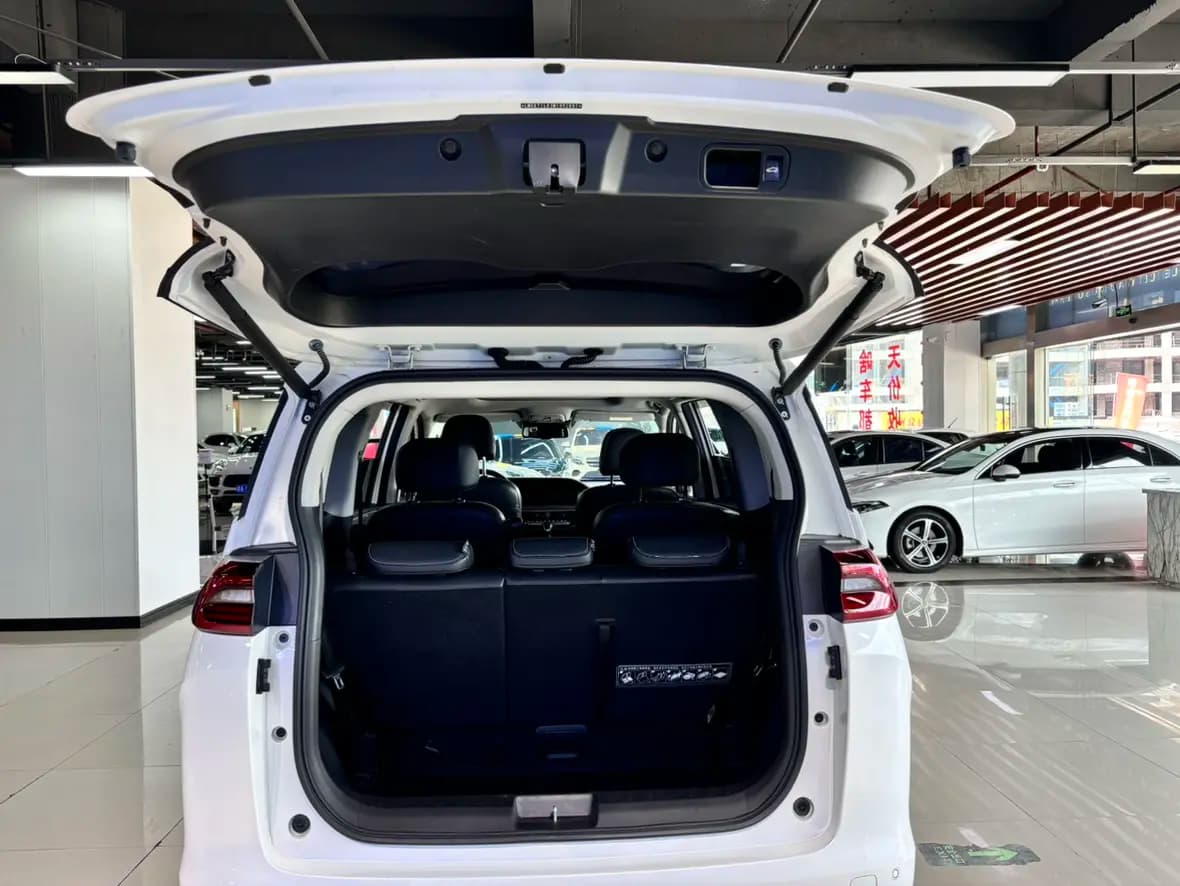 GAC Trumpchi M6 2021 г. 74083 км. — фото 20