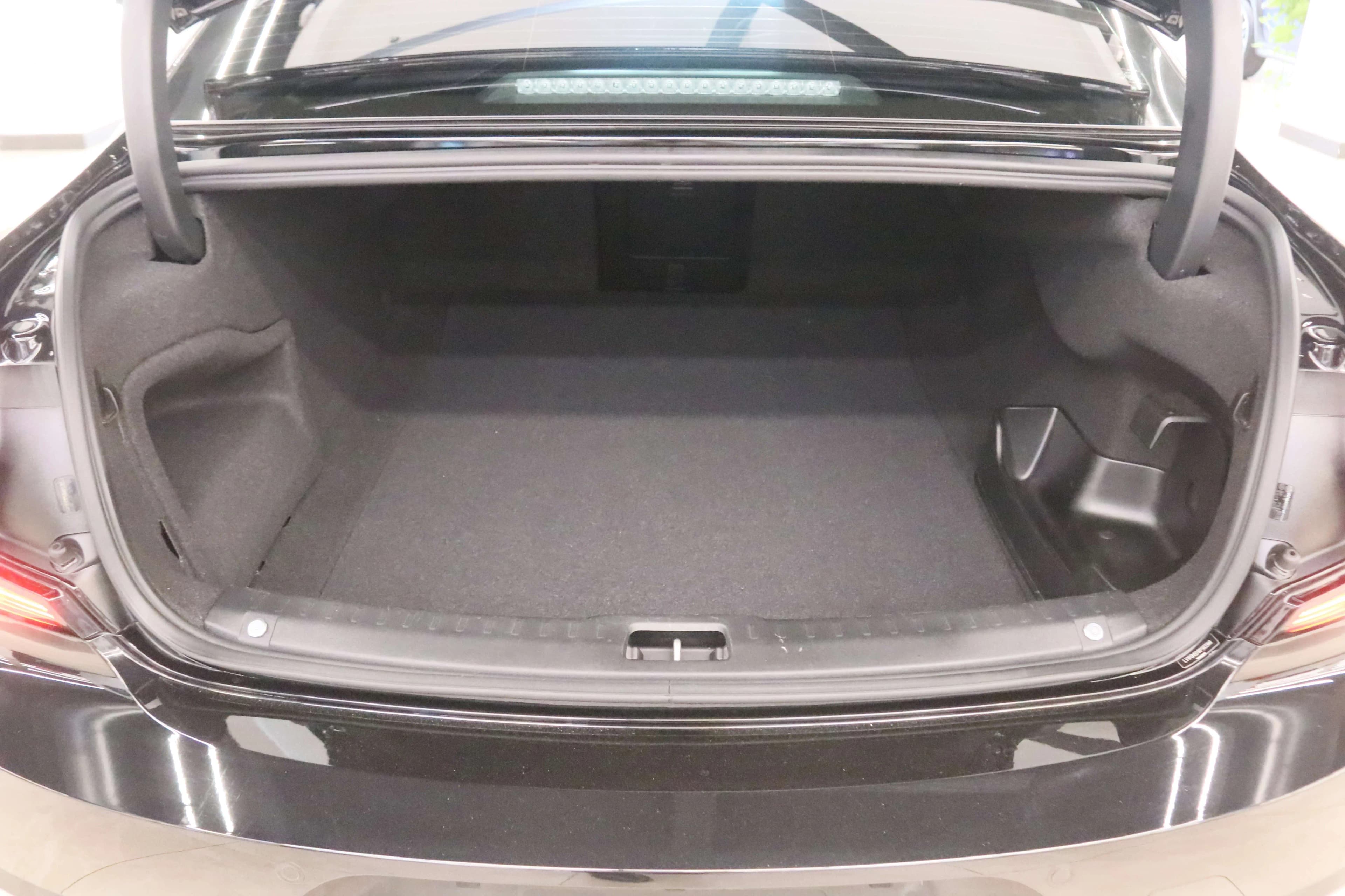 Volvo S90 PHEV 2023 г. 58515 км. — фото 19