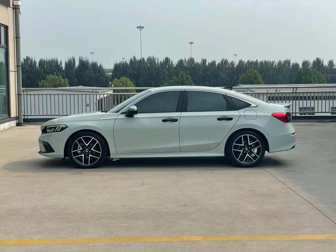 Honda Civic 2022 г. 11139 км. — фото 4