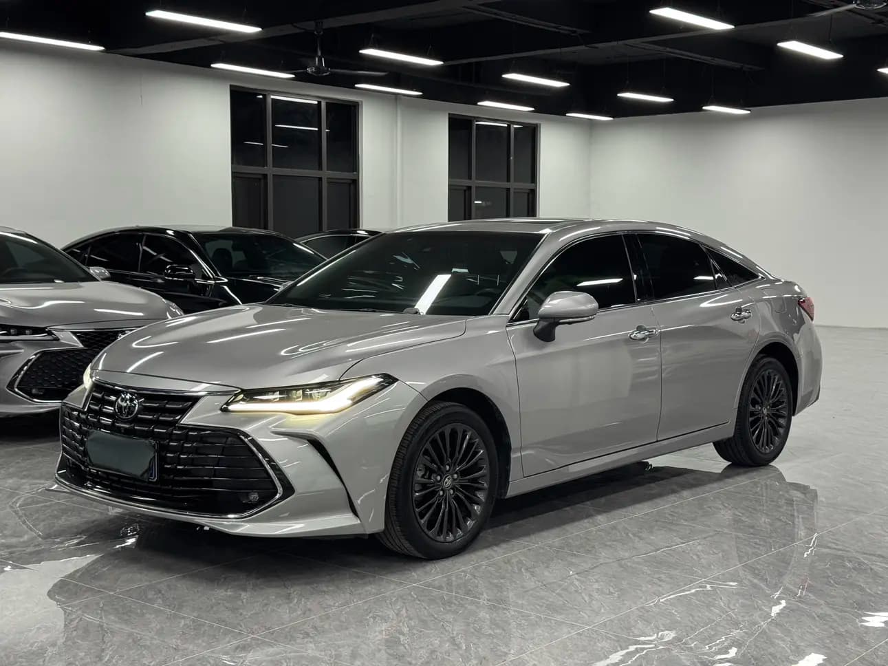 Toyota Avalon 2022 г. 39106 км.