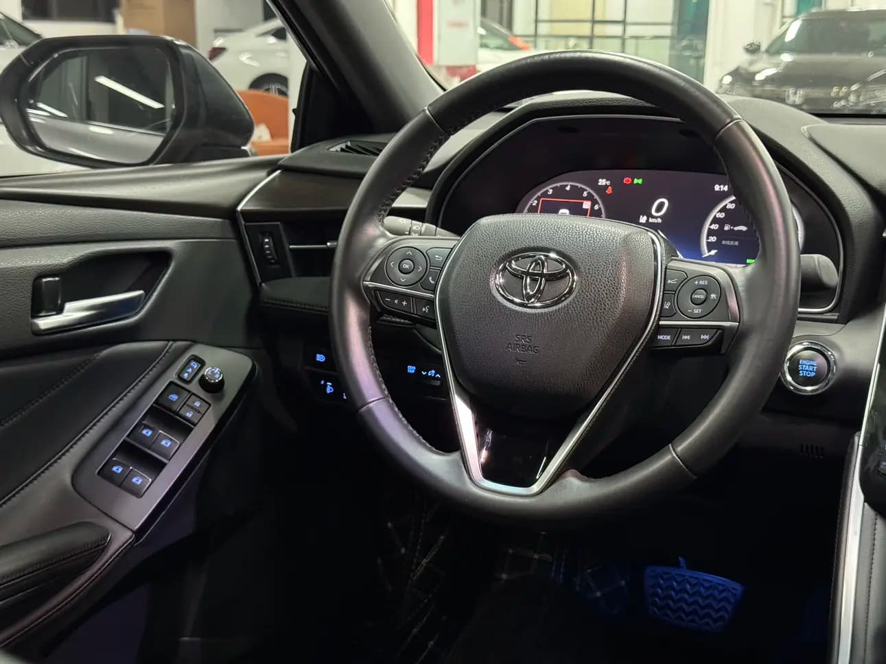 Toyota Avalon 2022 г. 39106 км. — фото 5
