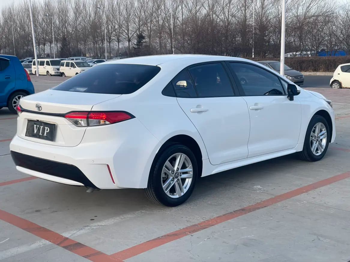 Toyota Levin 2022 г. 30000 км. — фото 4