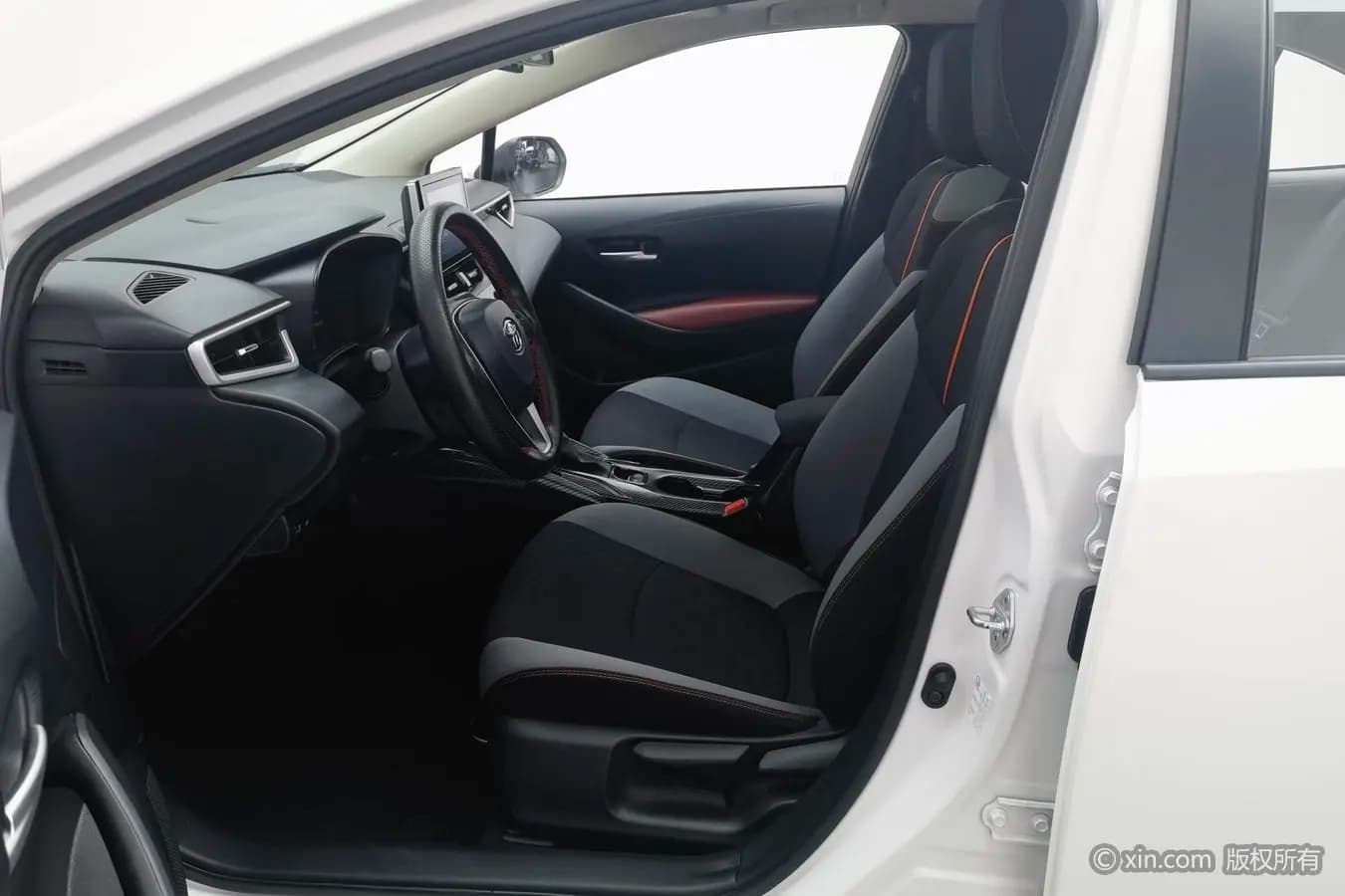 Toyota Corolla 2021 г. 23924 км. — фото 13