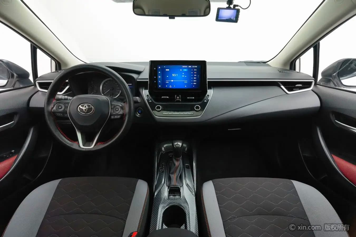 Toyota Corolla 2021 г. 23924 км. — фото 8