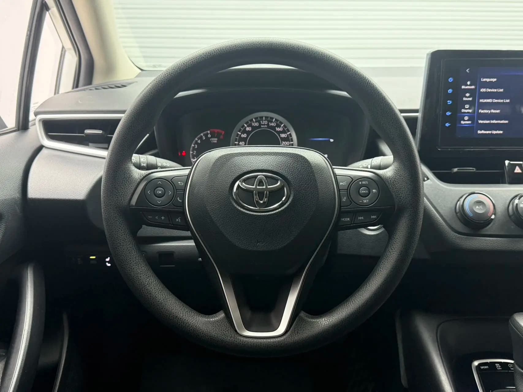 Toyota Corolla 2022 г. 15125 км. — фото 14