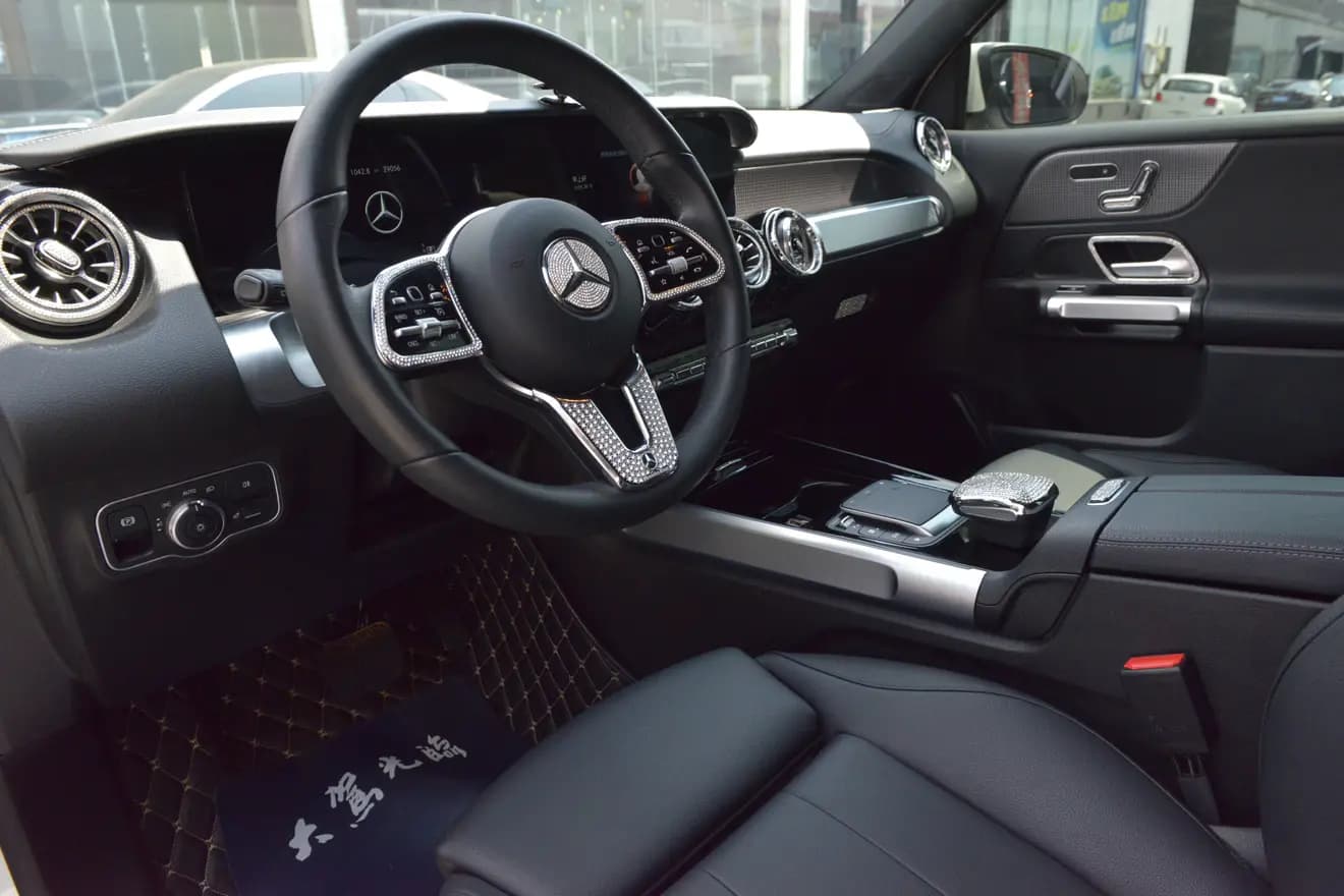 Mercedes-Benz GLB 2022 г. 29088 км. — фото 10
