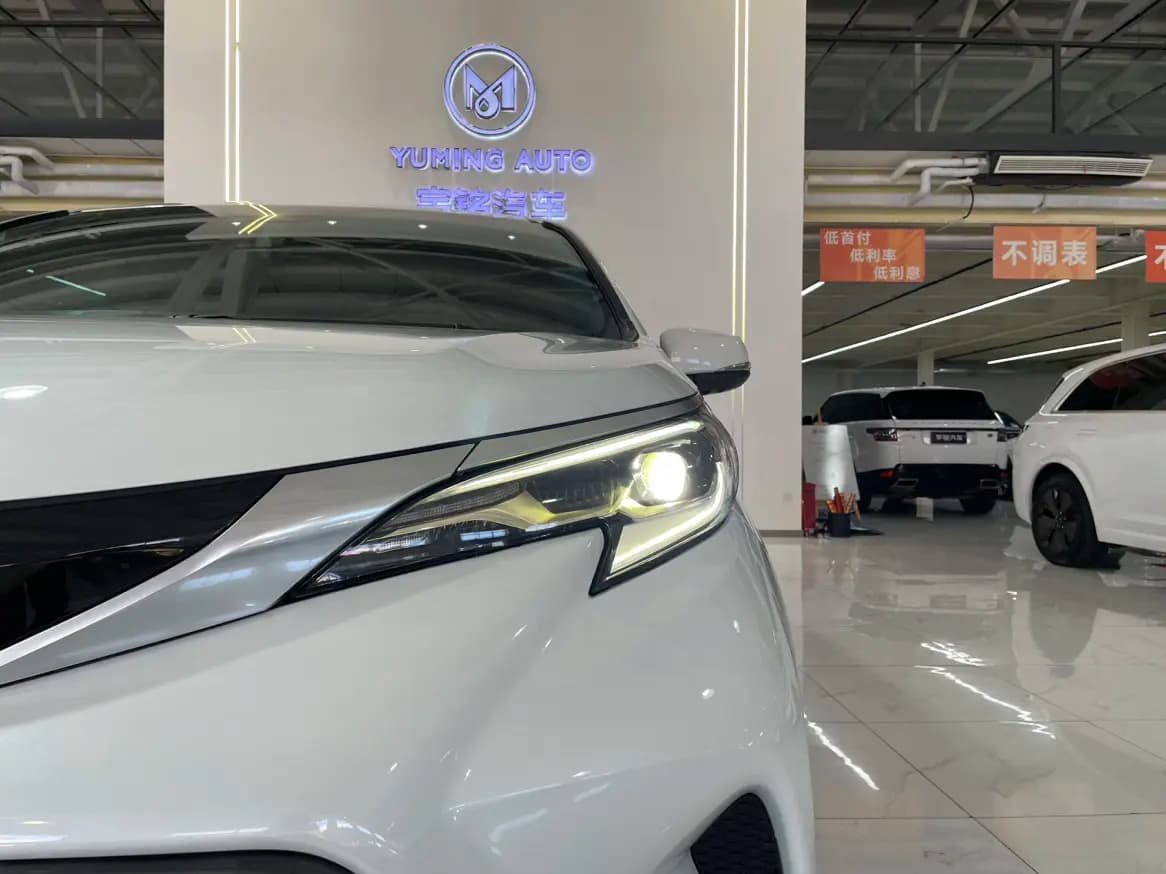 Toyota Granvia 2024 г. 20171 км. — фото 17