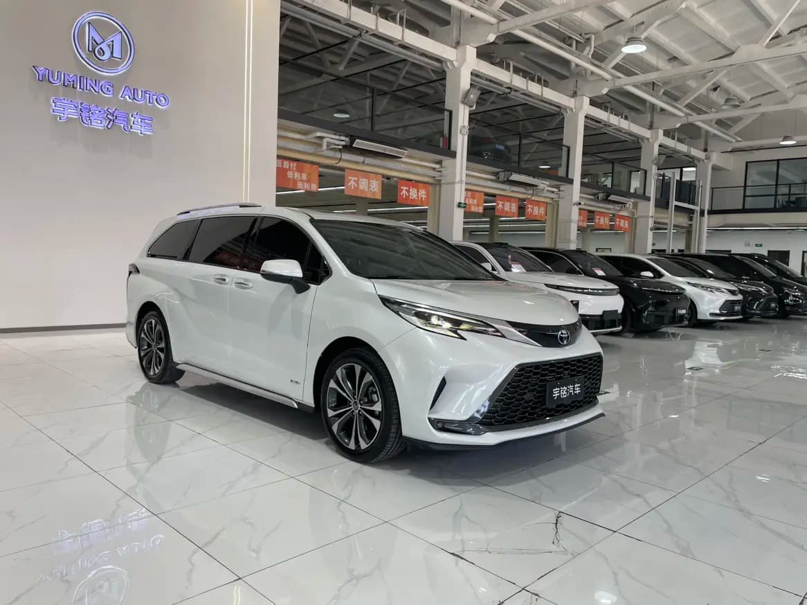 Toyota Granvia 2024 г. 20171 км. — фото 3