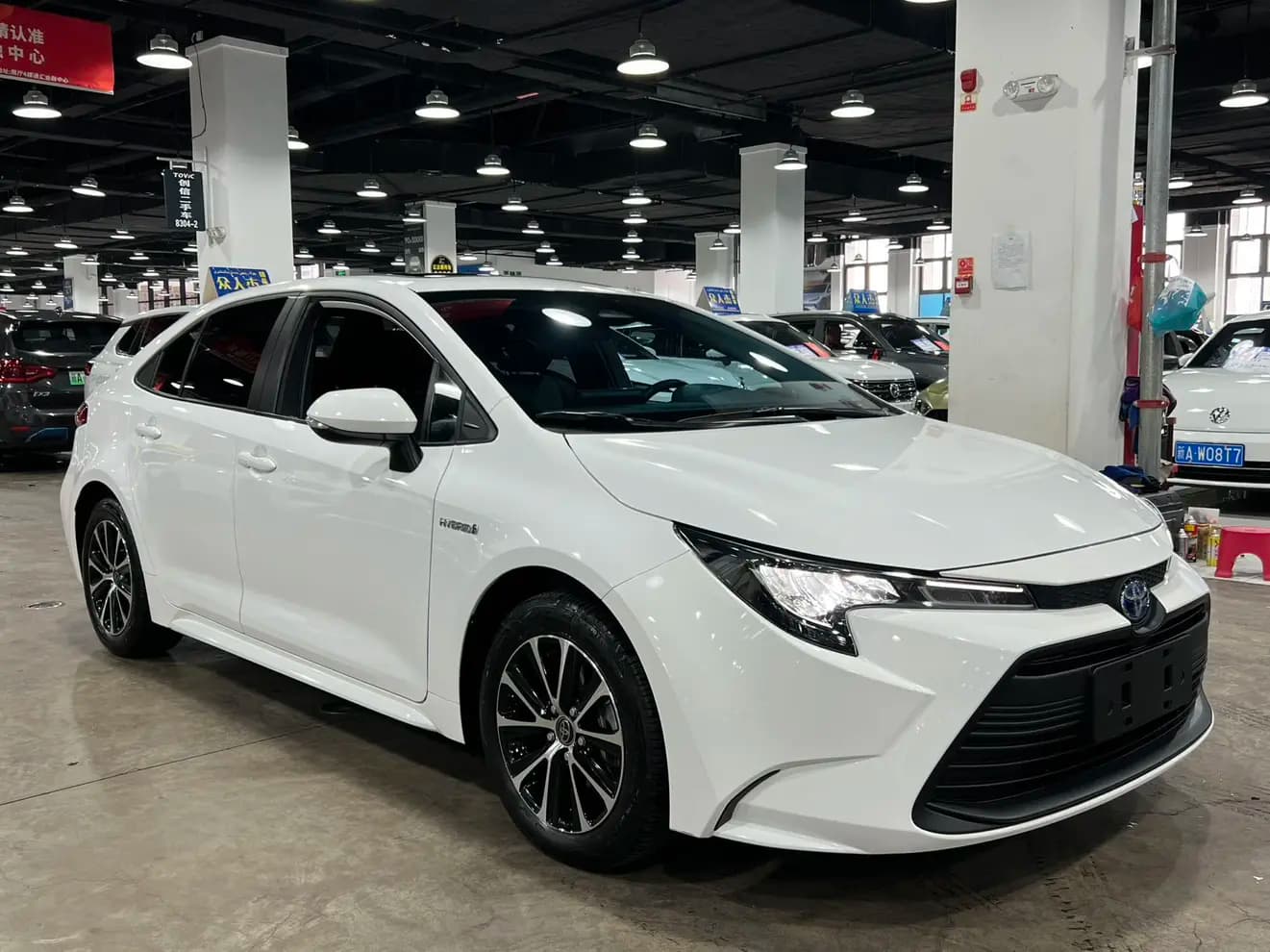 Toyota Levin 2024 г. 27000 км. — фото 3