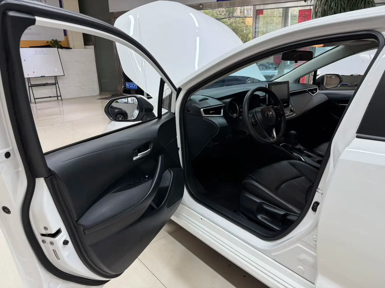 Toyota Corolla 2022 г. 24128 км. — фото 19