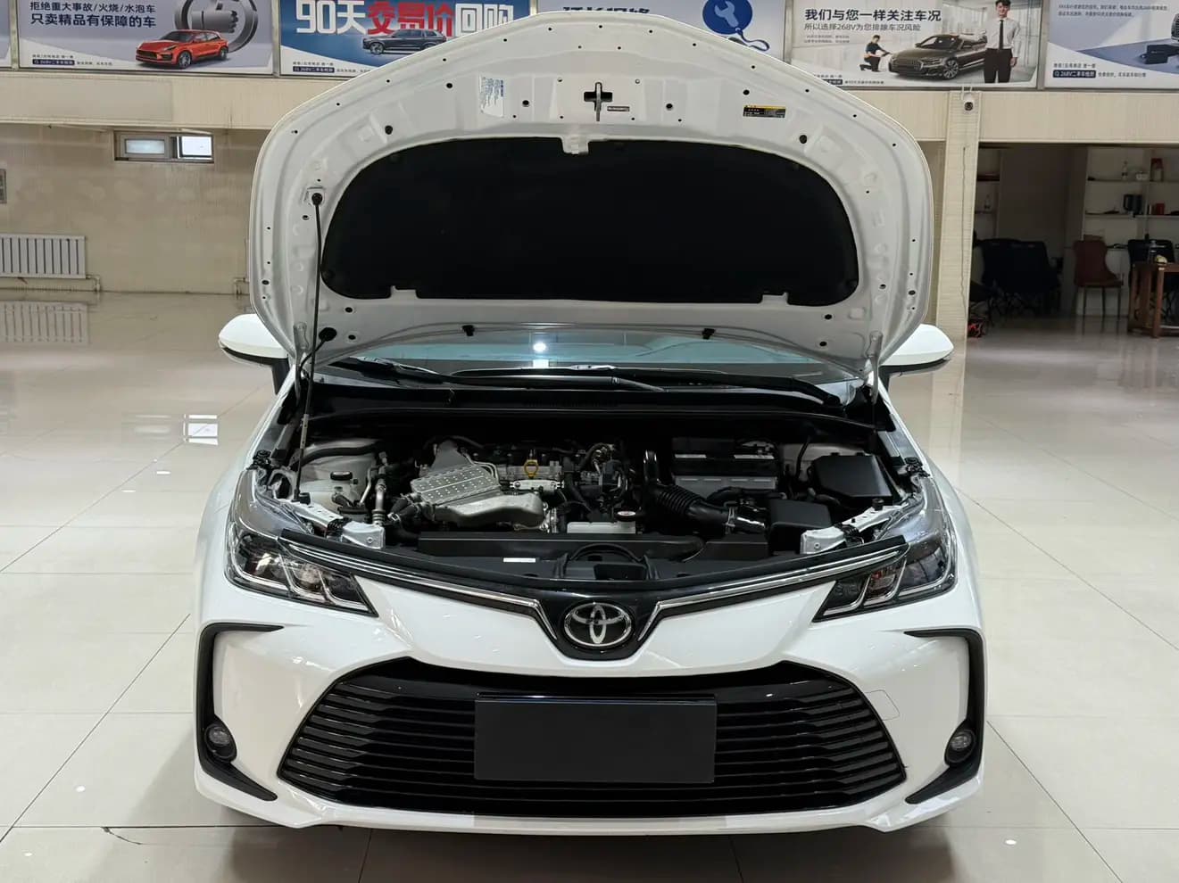 Toyota Corolla 2022 г. 24128 км. — фото 8