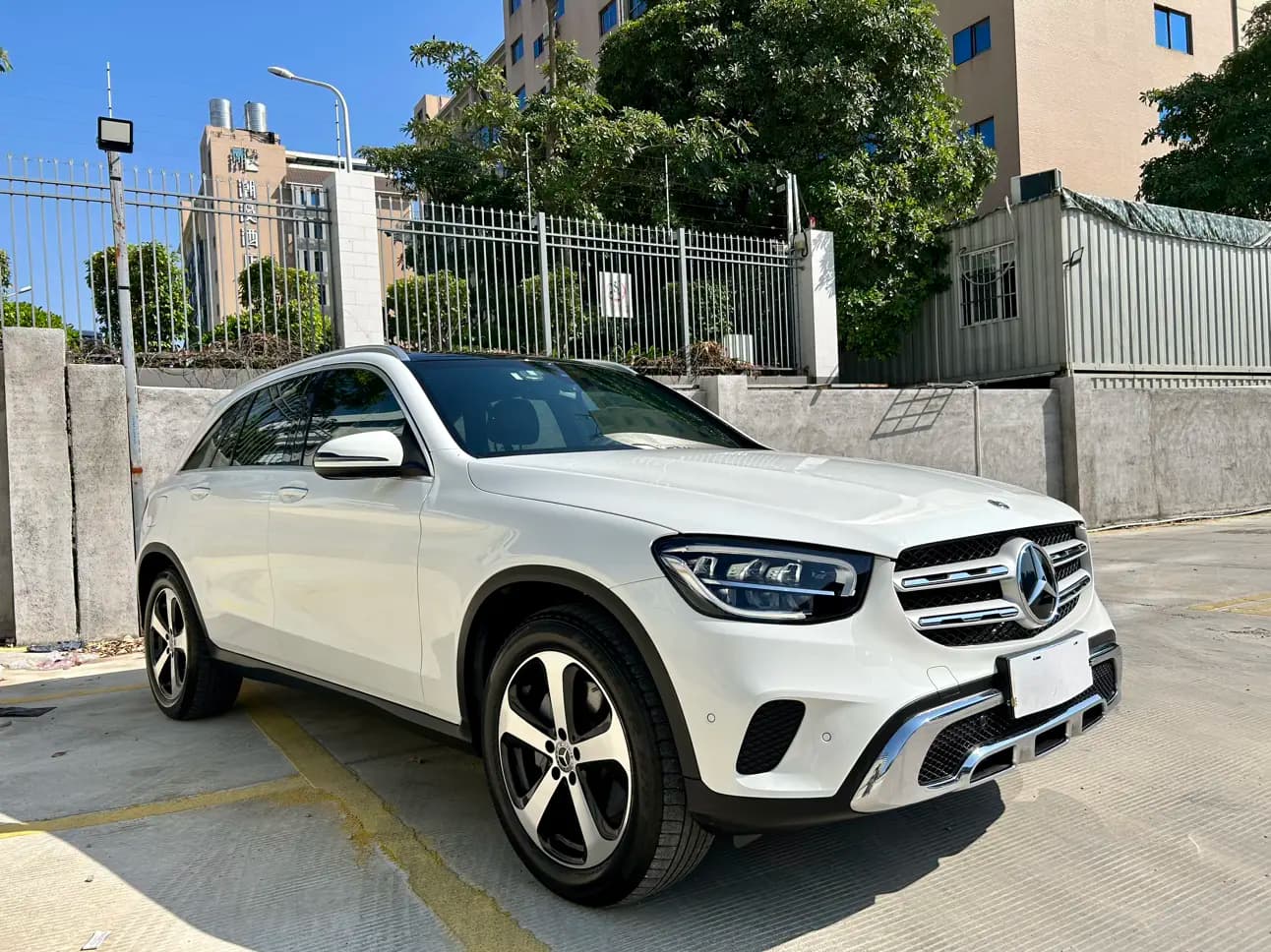 Mercedes-Benz GLC 2022 г. 50055 км. — фото 3