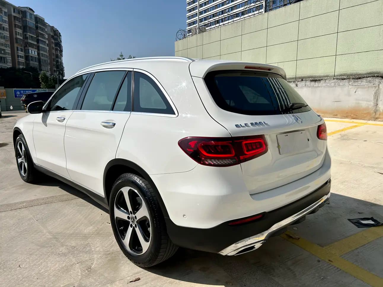 Mercedes-Benz GLC 2022 г. 50055 км. — фото 5