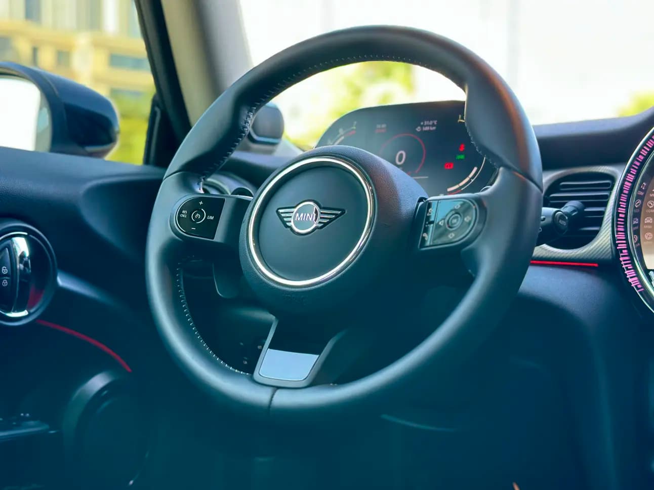 MINI  2022 г. 15000 км. — фото 17