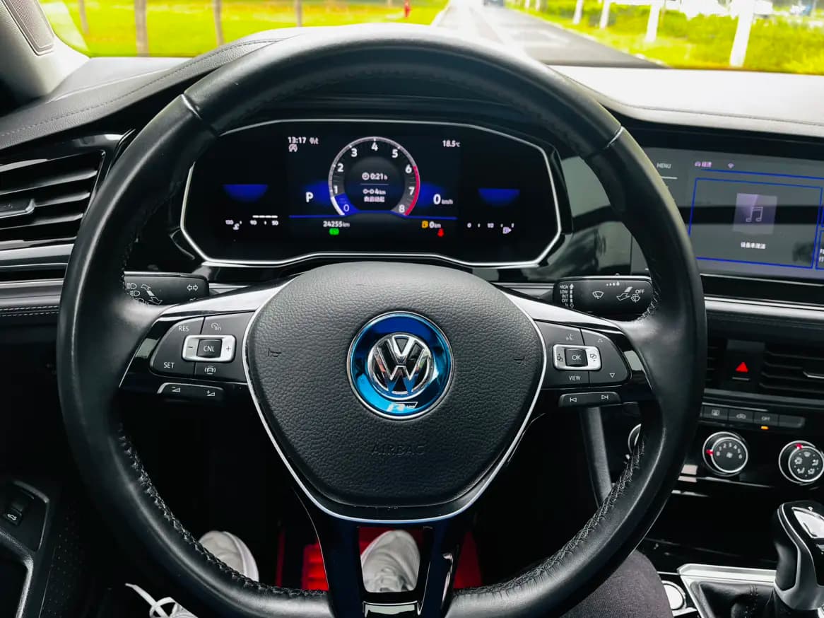 Volkswagen Sagitar 2022 г. 24011 км. — фото 16