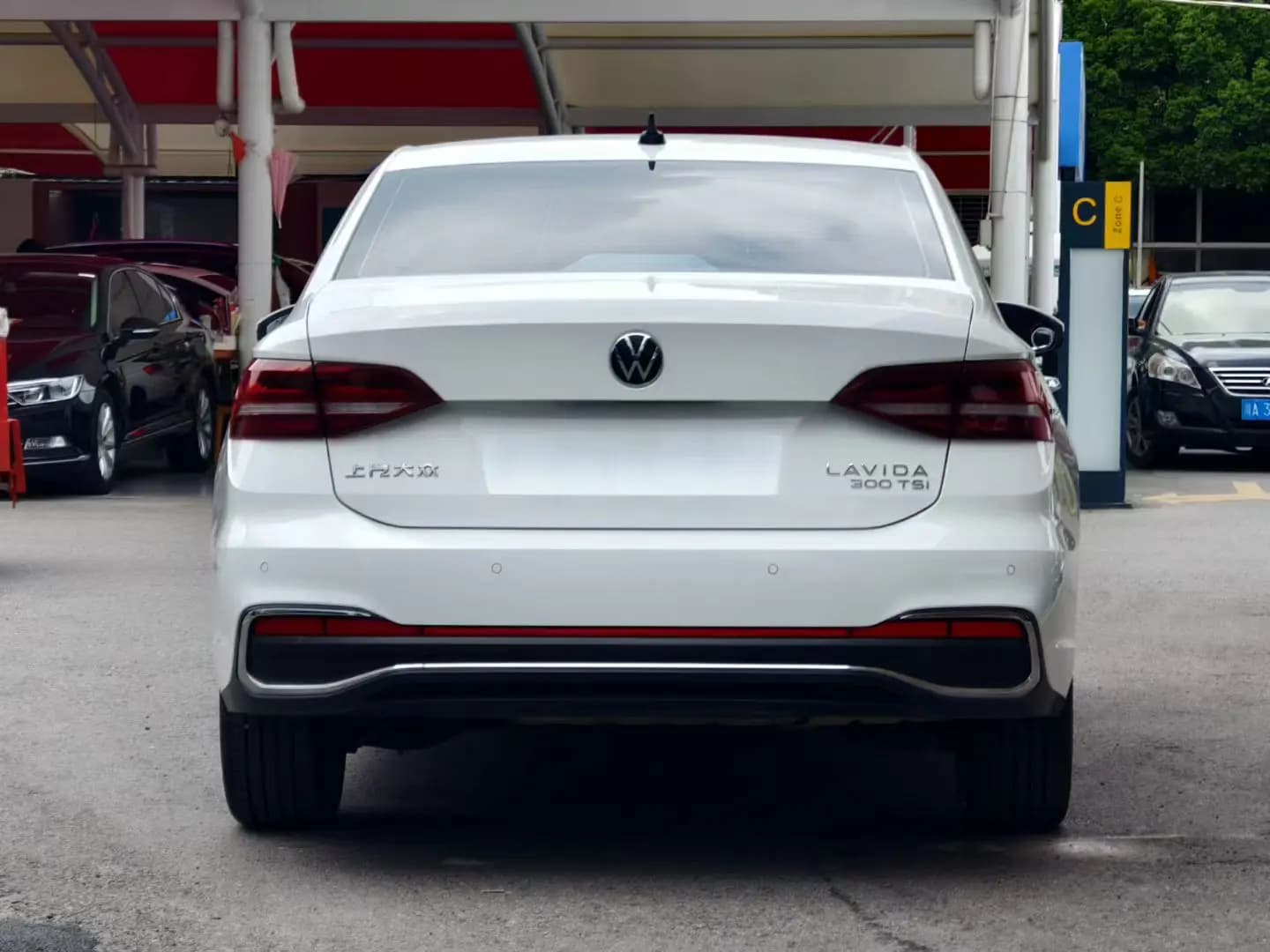 Volkswagen Lavida 2024 г. 18036 км. — фото 4
