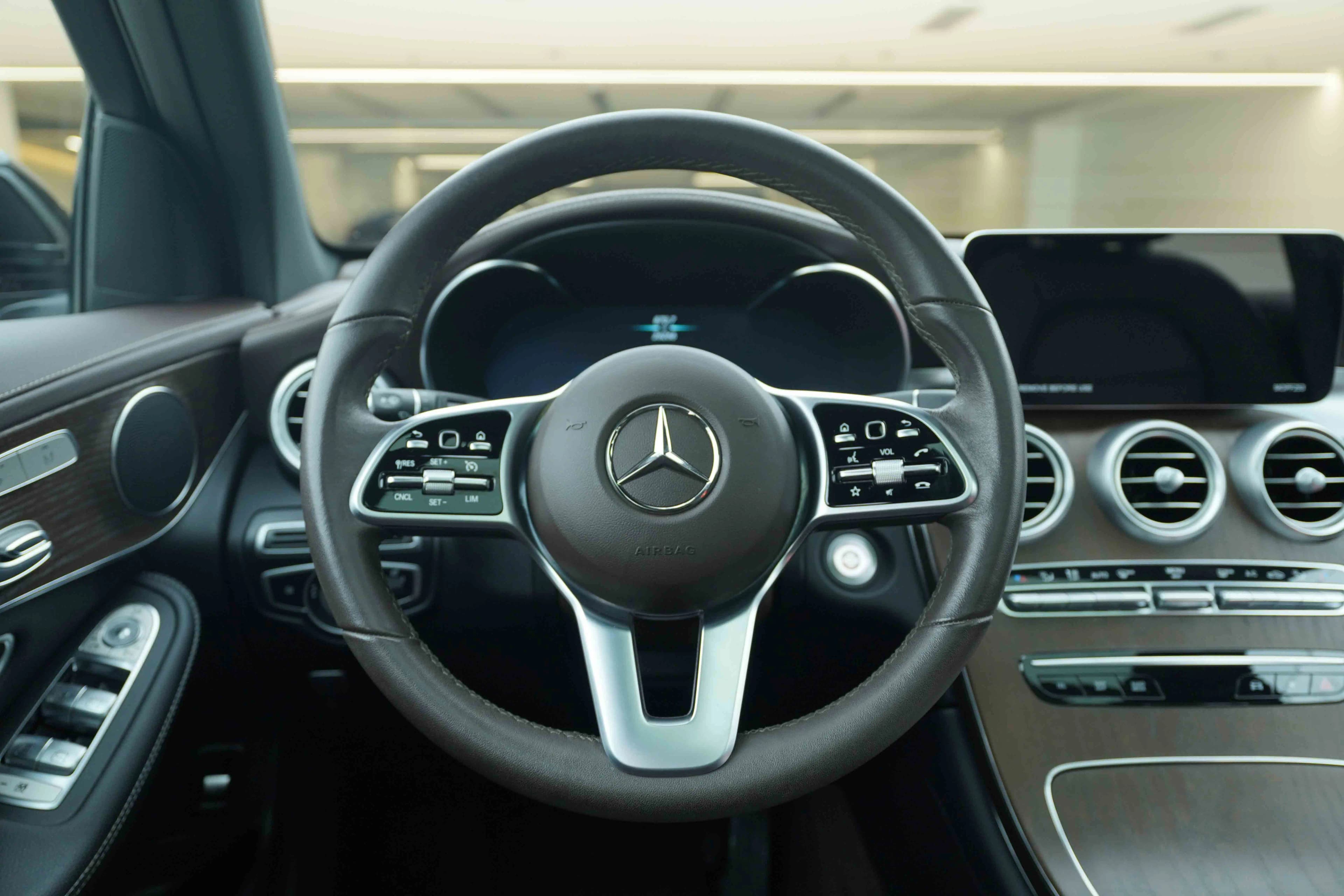 Mercedes-Benz GLC 2023 г. 26054 км. — фото 13