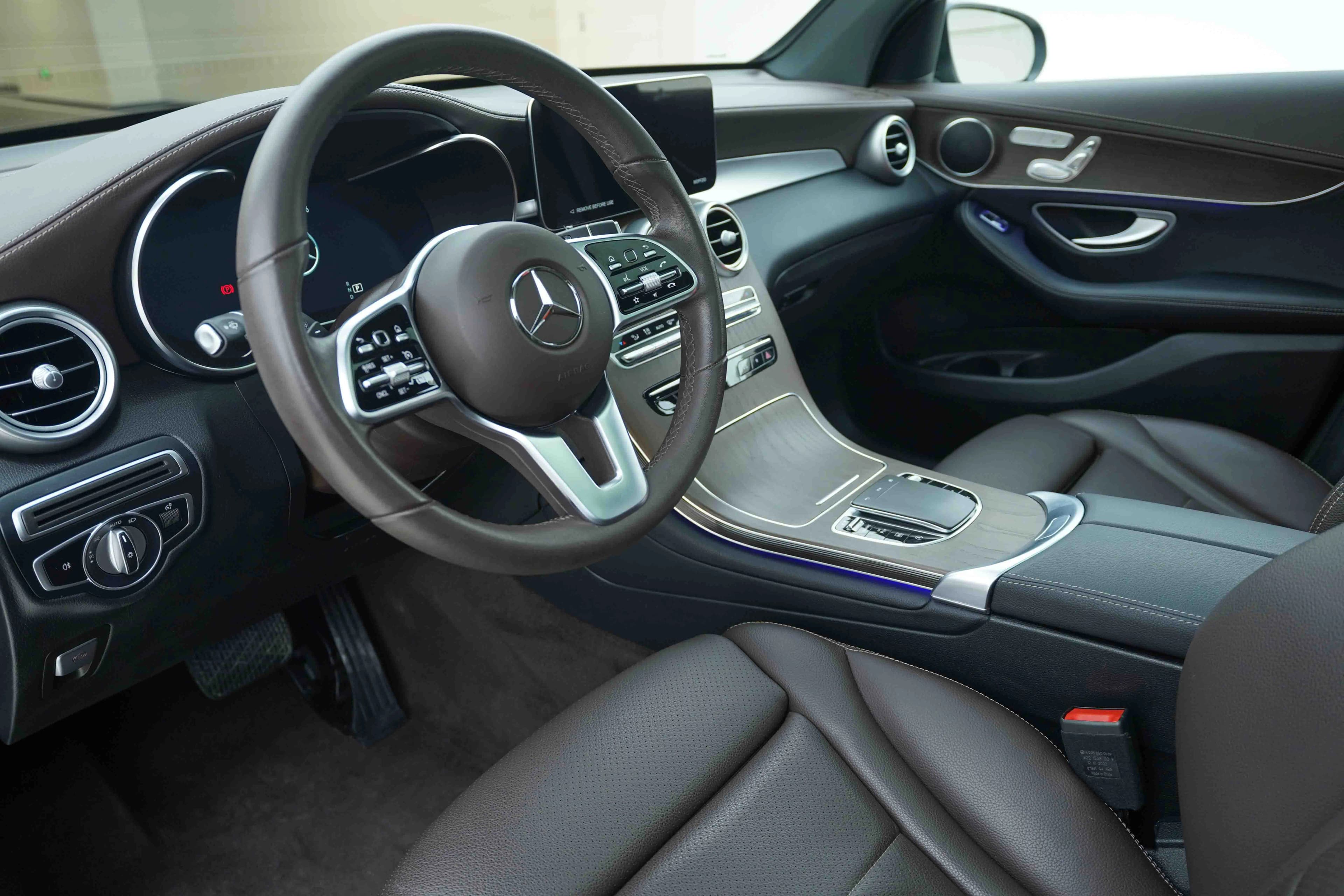 Mercedes-Benz GLC 2023 г. 26054 км. — фото 14