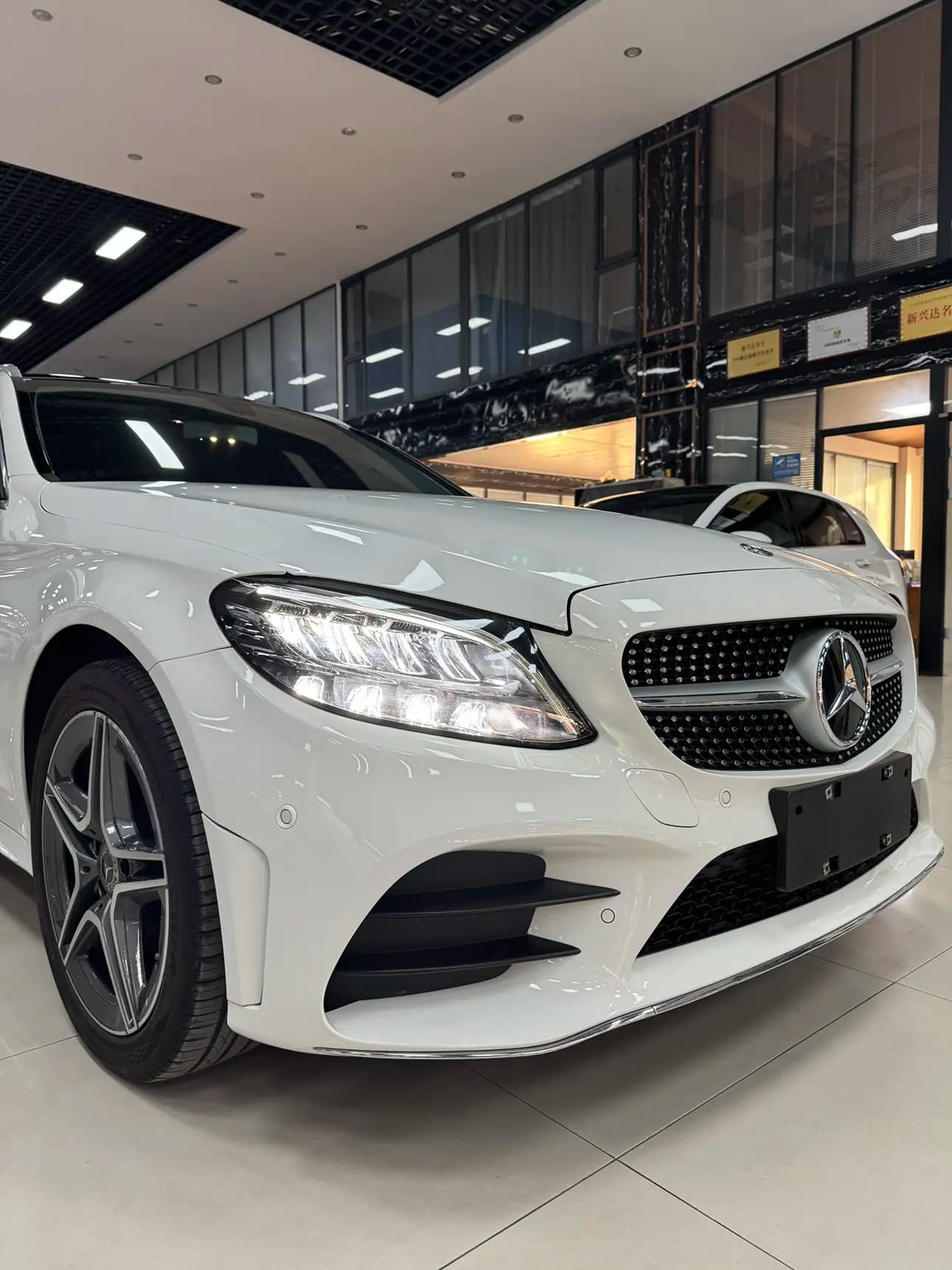 Mercedes-Benz C-Class 2021 г. 78136 км. — фото 3