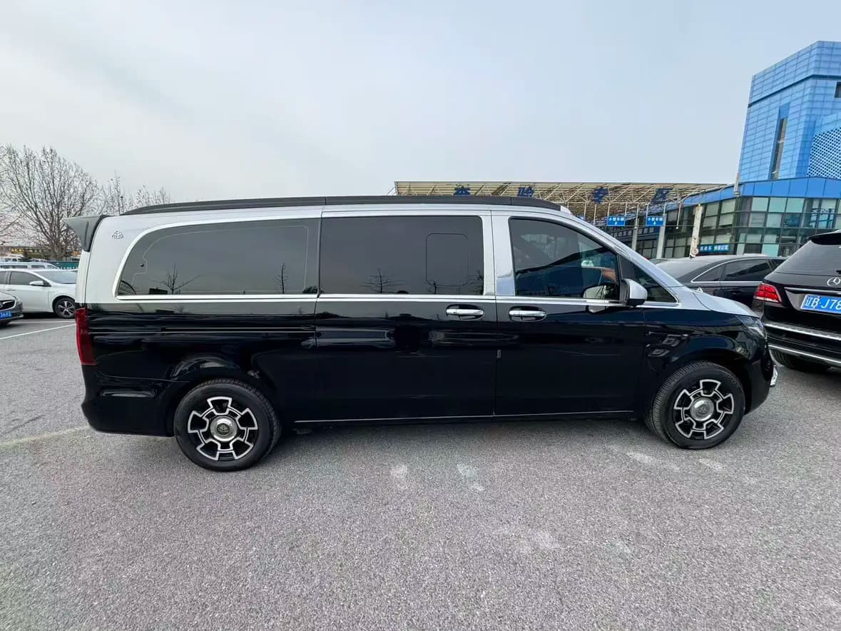 Mercedes-Benz Vito 2023 г. 31065 км. — фото 6