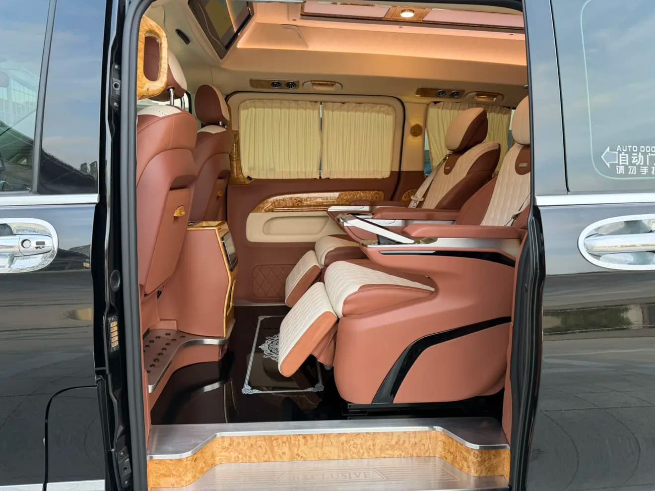 Mercedes-Benz Vito 2022 г. 42066 км. — фото 16