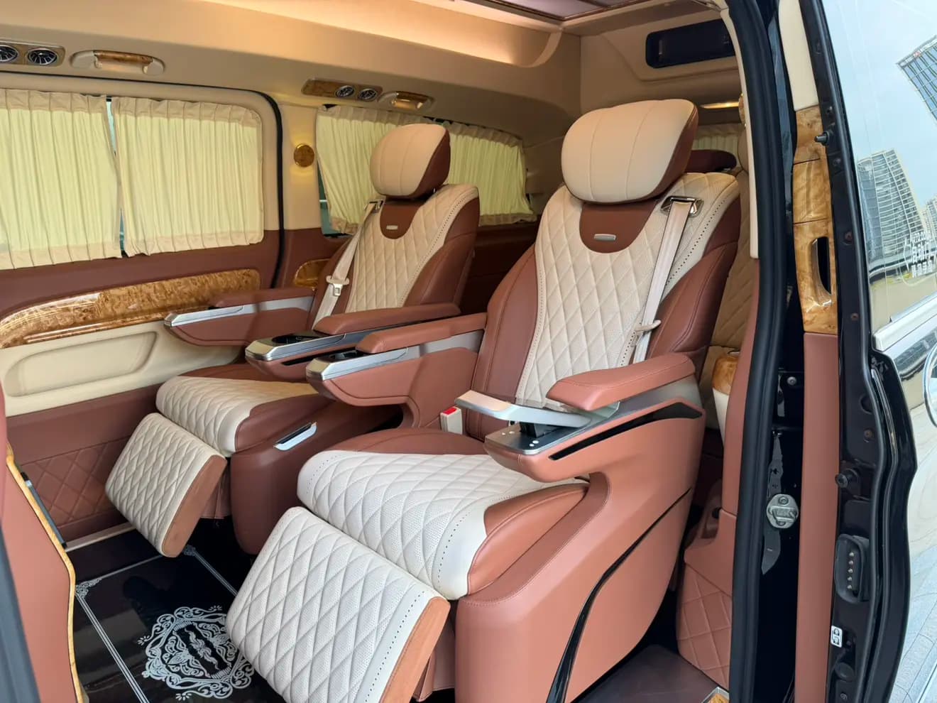 Mercedes-Benz Vito 2022 г. 42066 км. — фото 17