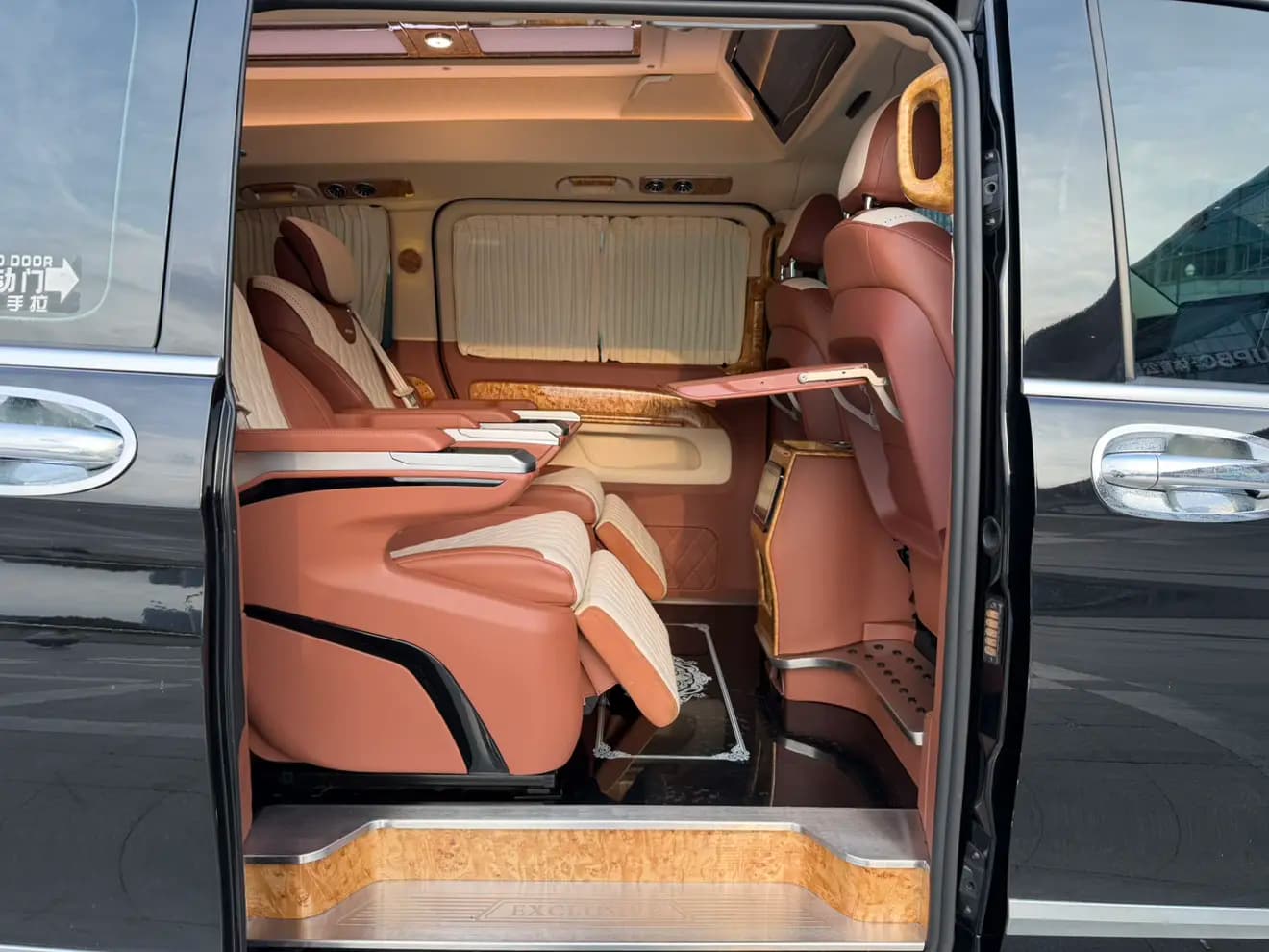 Mercedes-Benz Vito 2022 г. 42066 км. — фото 25