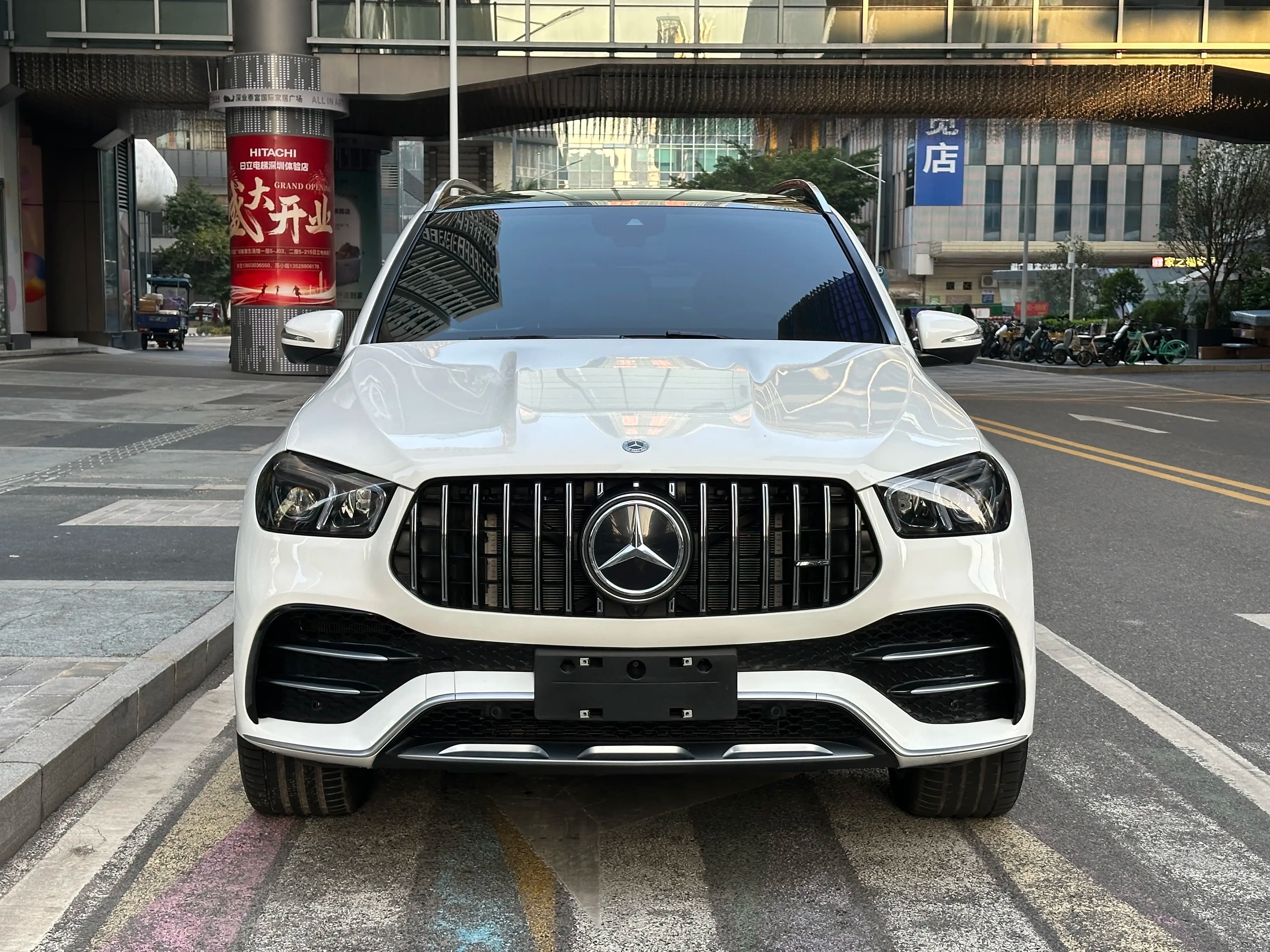 Mercedes-Benz GLE AMG 2023 г. 40033 км. — фото 2