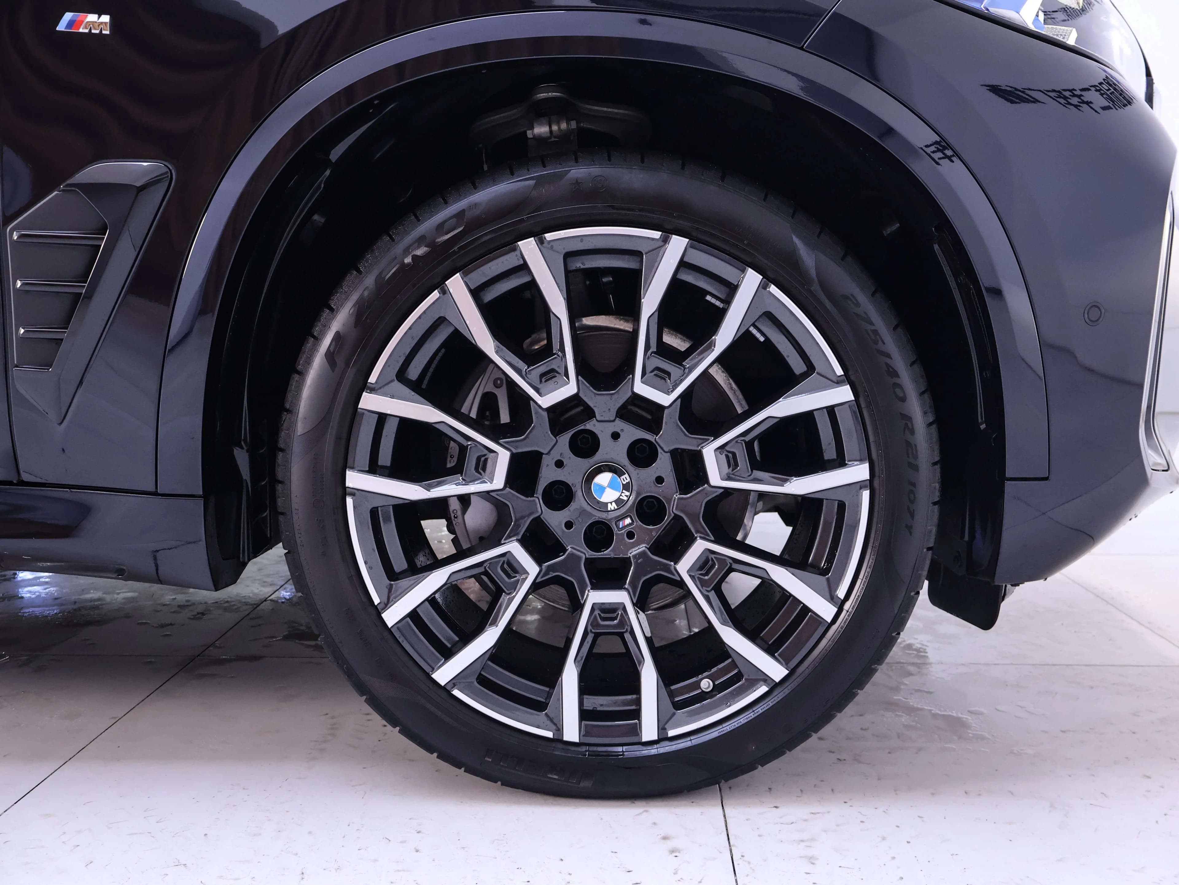 BMW X5 2025 г. 4930 км. — фото 4