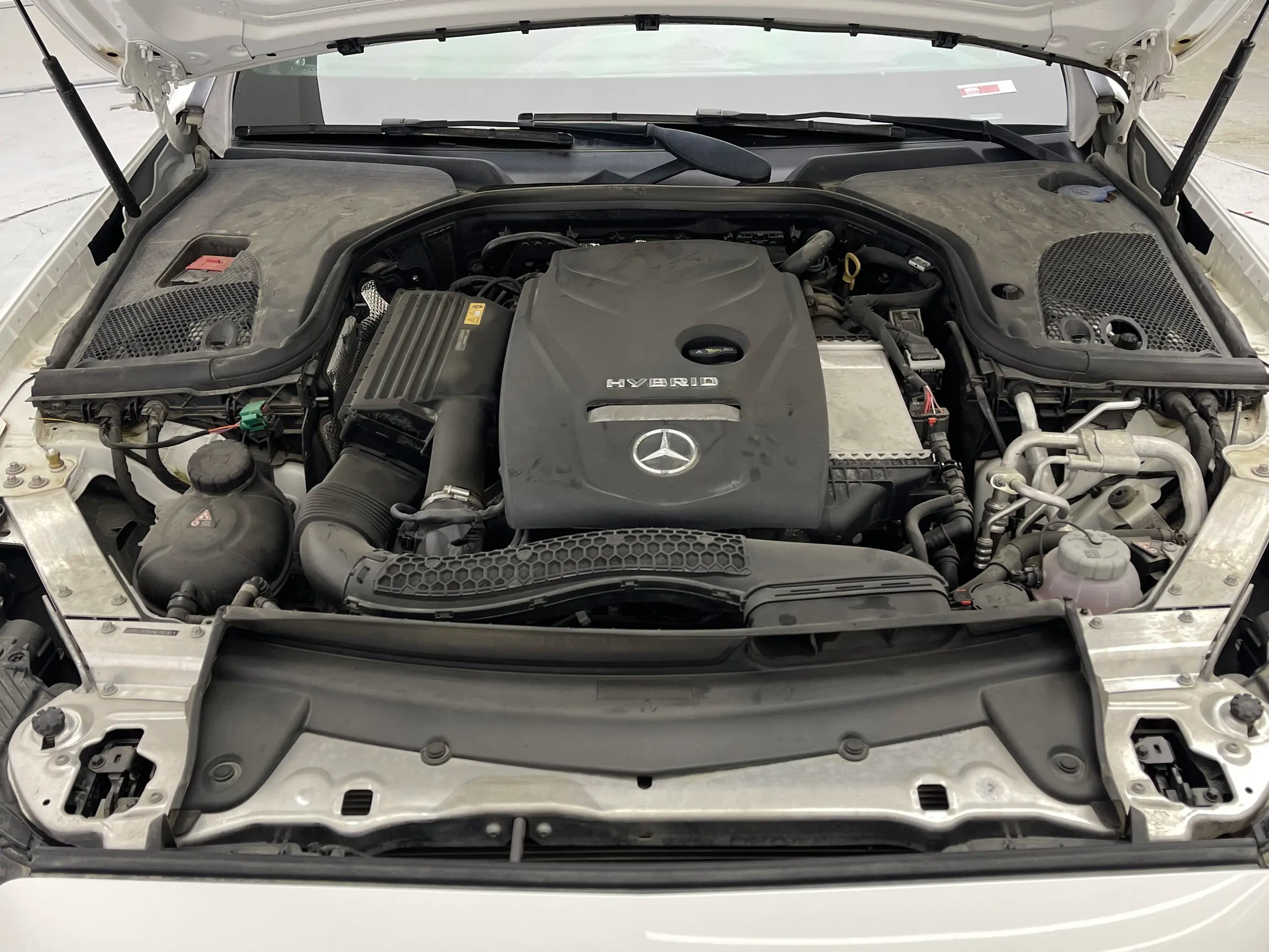 Mercedes-Benz E-Class PHEV 2022 г. 58137 км. — фото 8