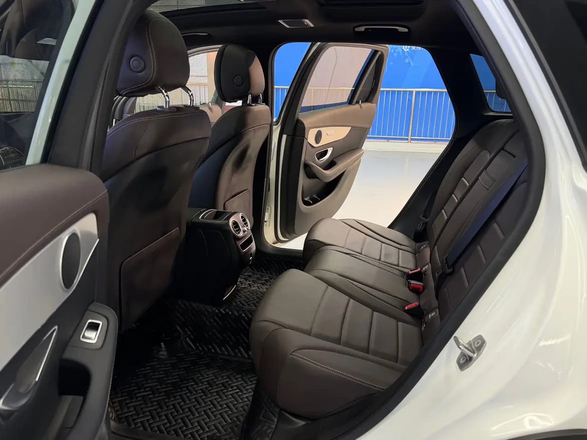 Mercedes-Benz GLC 2022 г. 75053 км. — фото 19