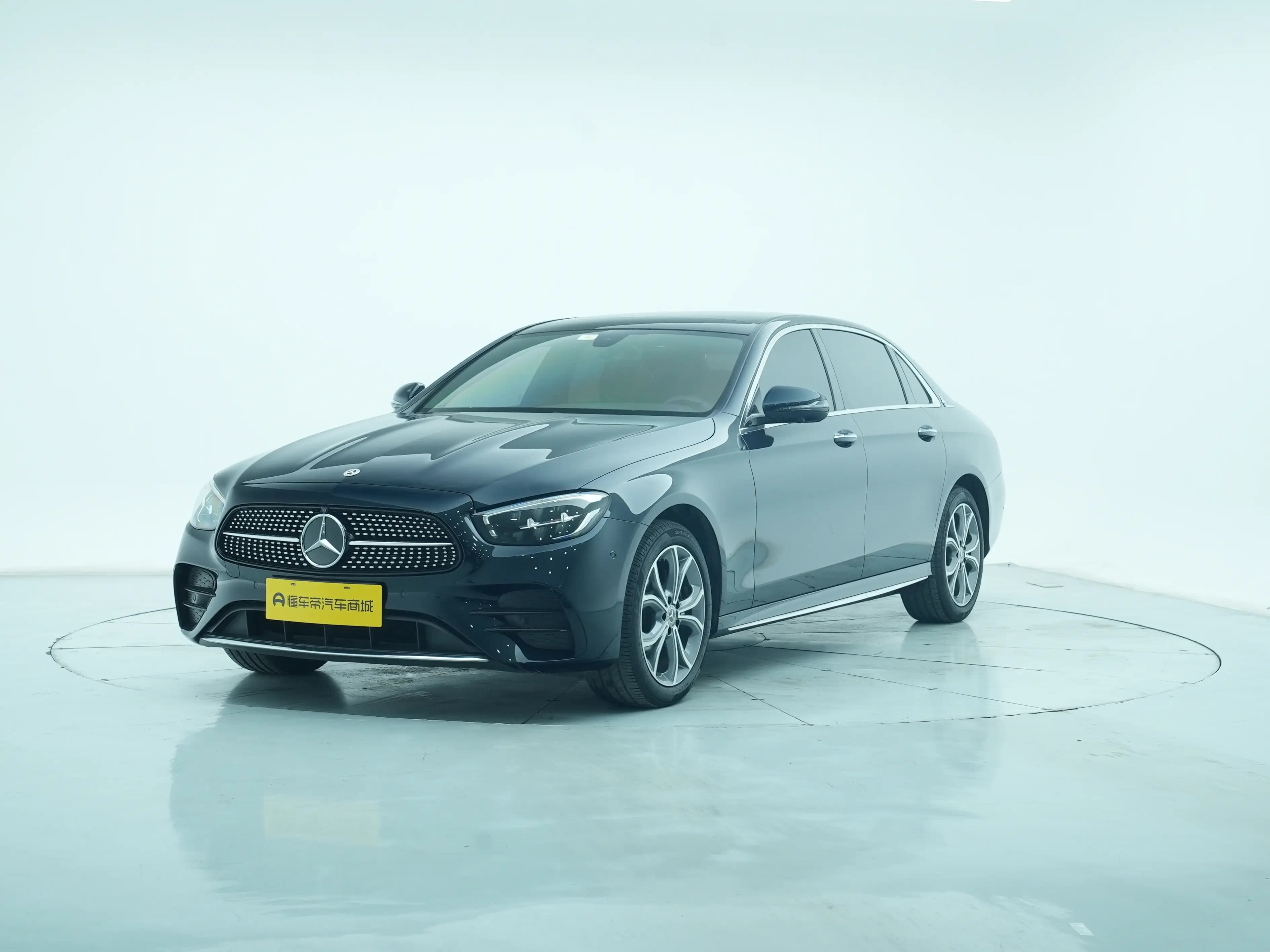Mercedes-Benz E-Class 2021 г. 65021 км.