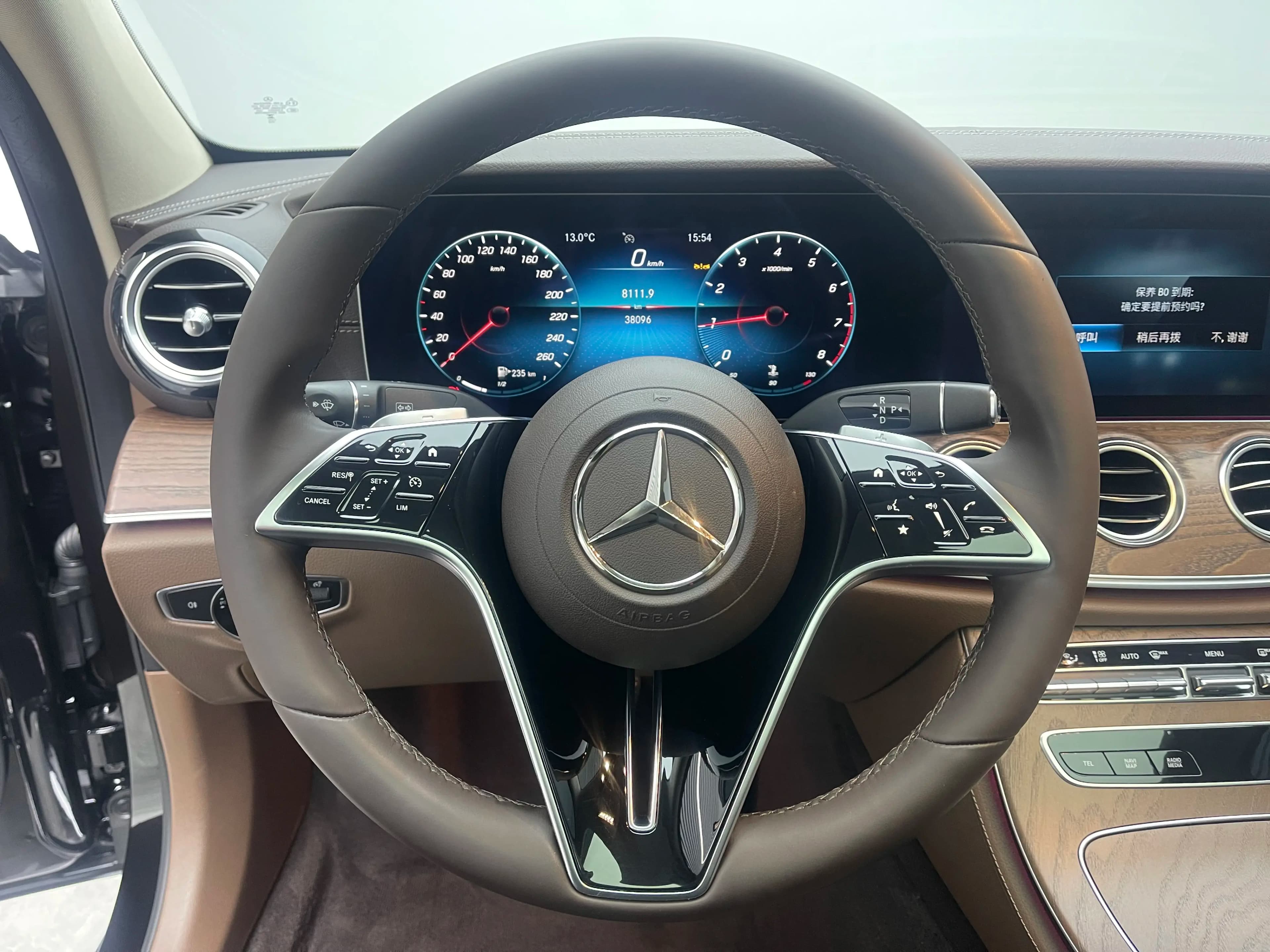 Mercedes-Benz E-Class 2022 г. 38138 км. — фото 11