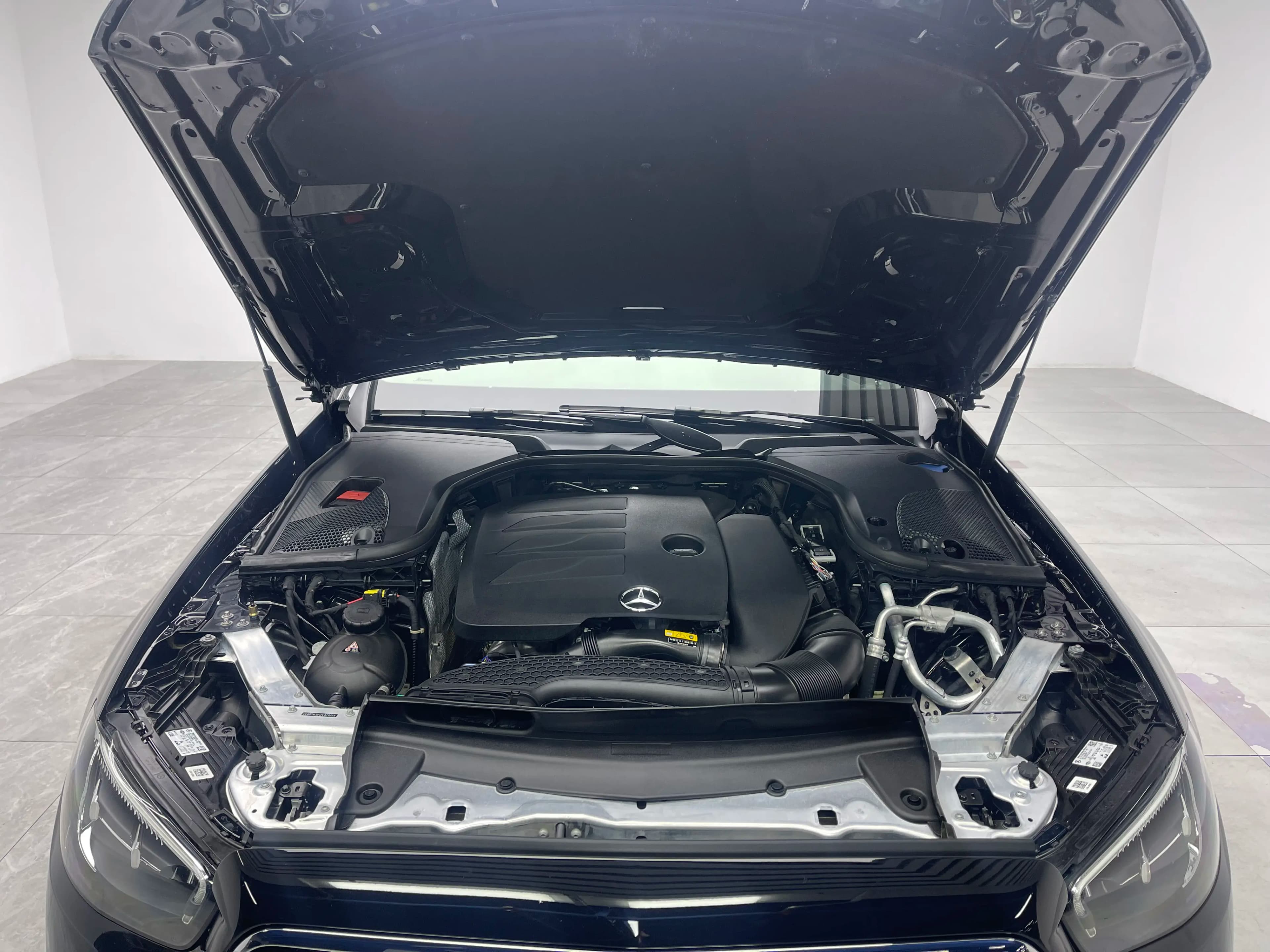 Mercedes-Benz E-Class 2022 г. 38138 км. — фото 6