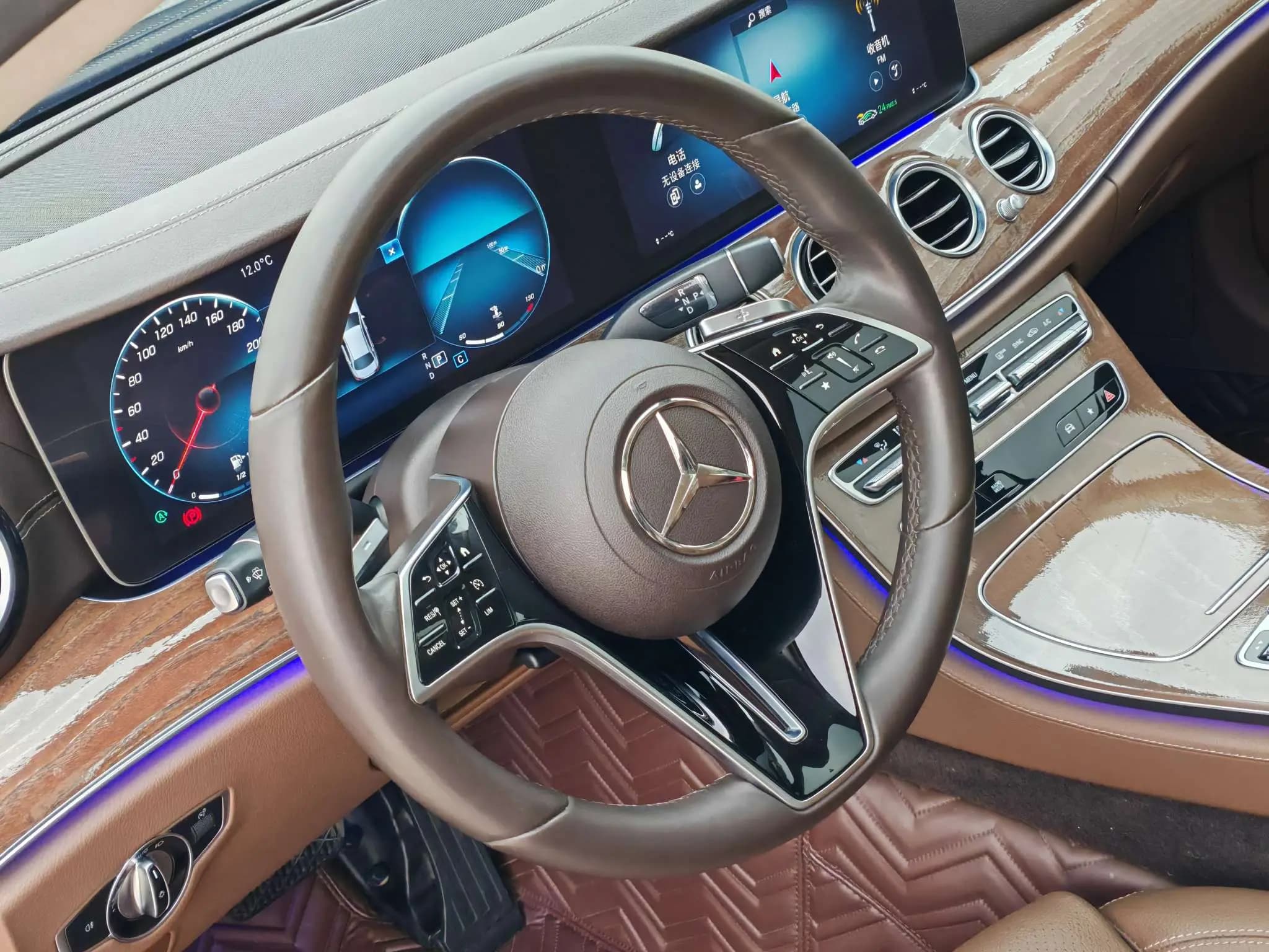 Mercedes-Benz E-Class 2022 г. 81042 км. — фото 11