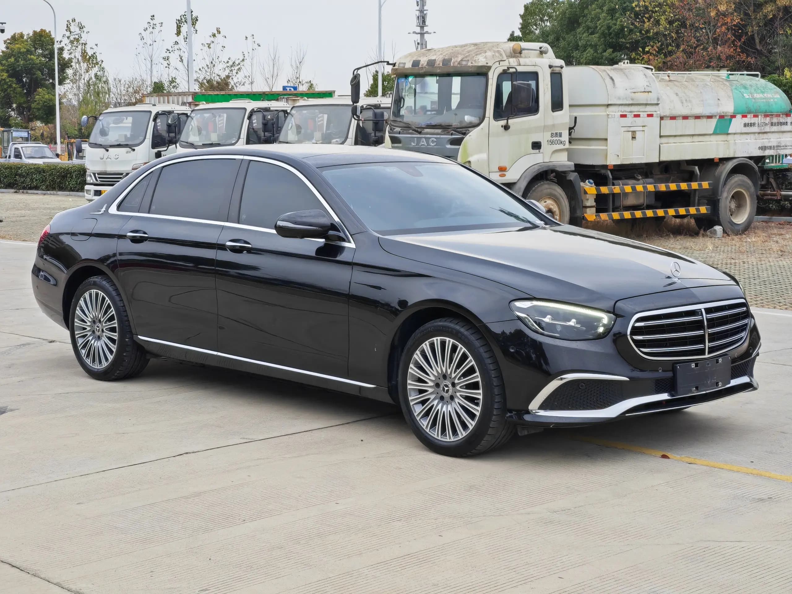 Mercedes-Benz E-Class 2022 г. 81042 км. — фото 3